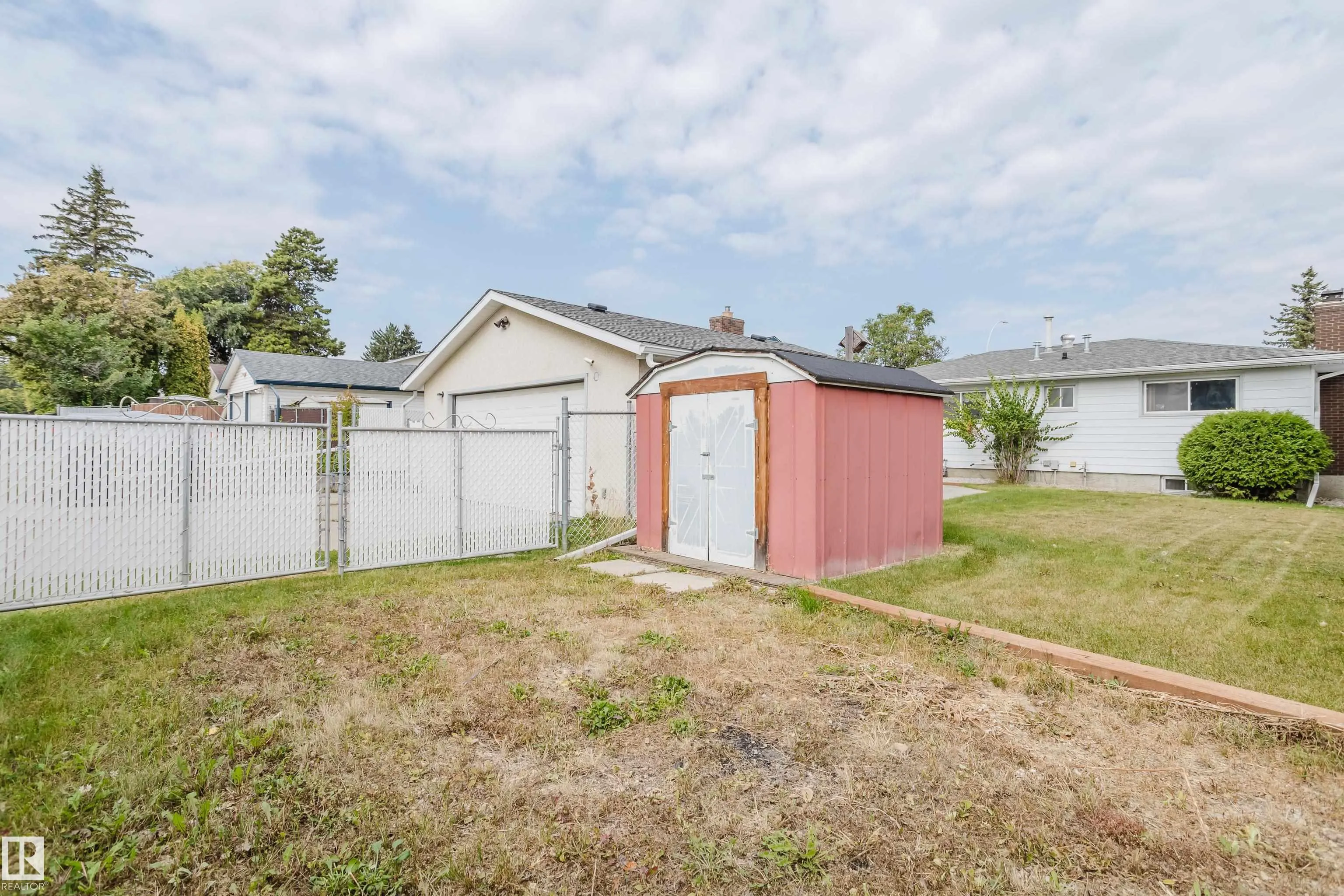 75 WESTVIEW Crescent