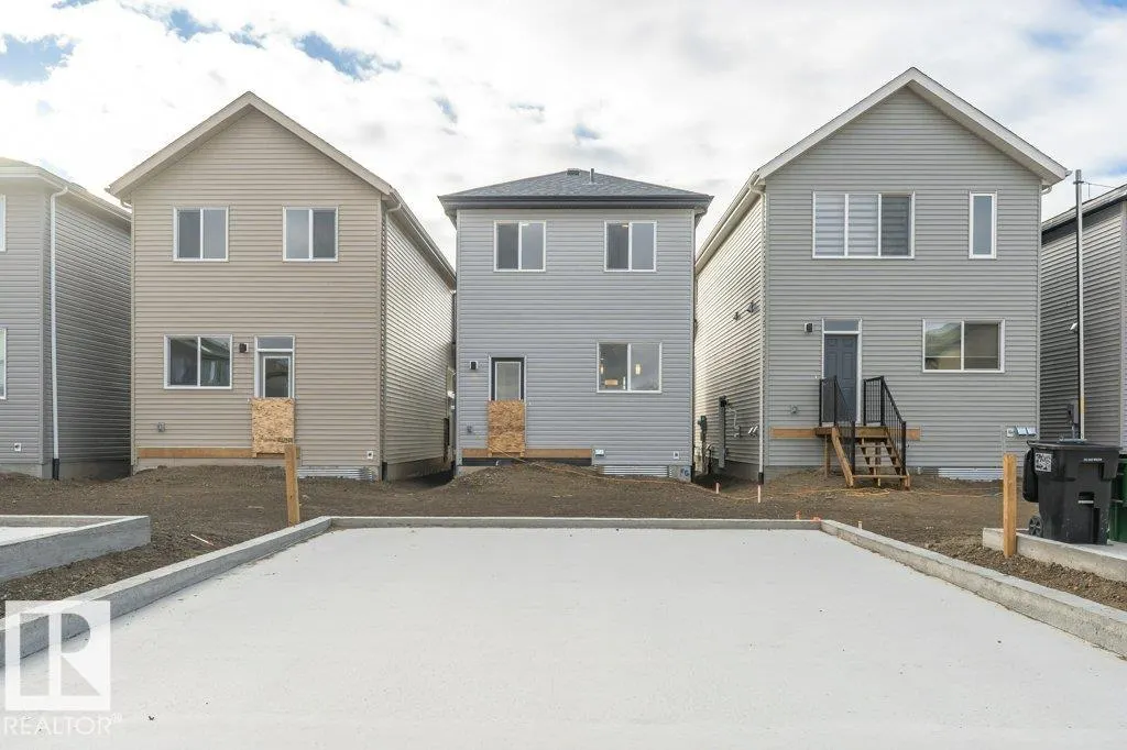 326 EDGEMONT Drive