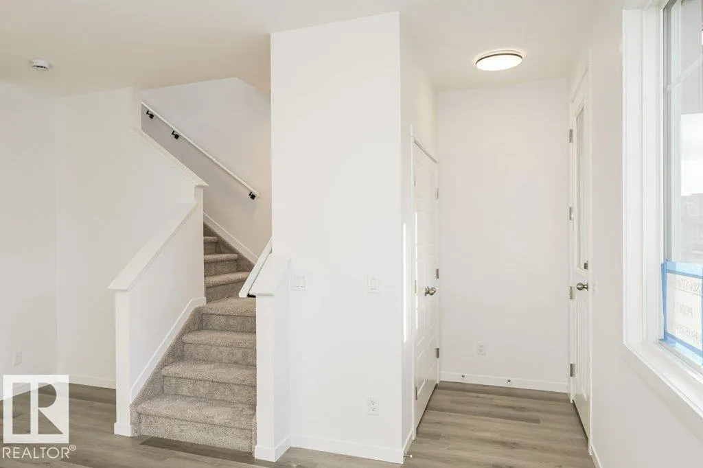 326 EDGEMONT Drive