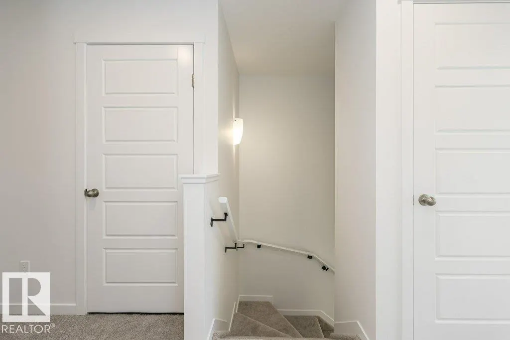 326 EDGEMONT Drive