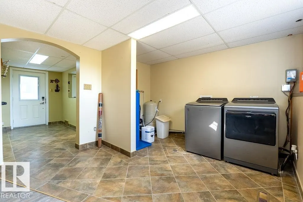 224061 TWP ROAD 462