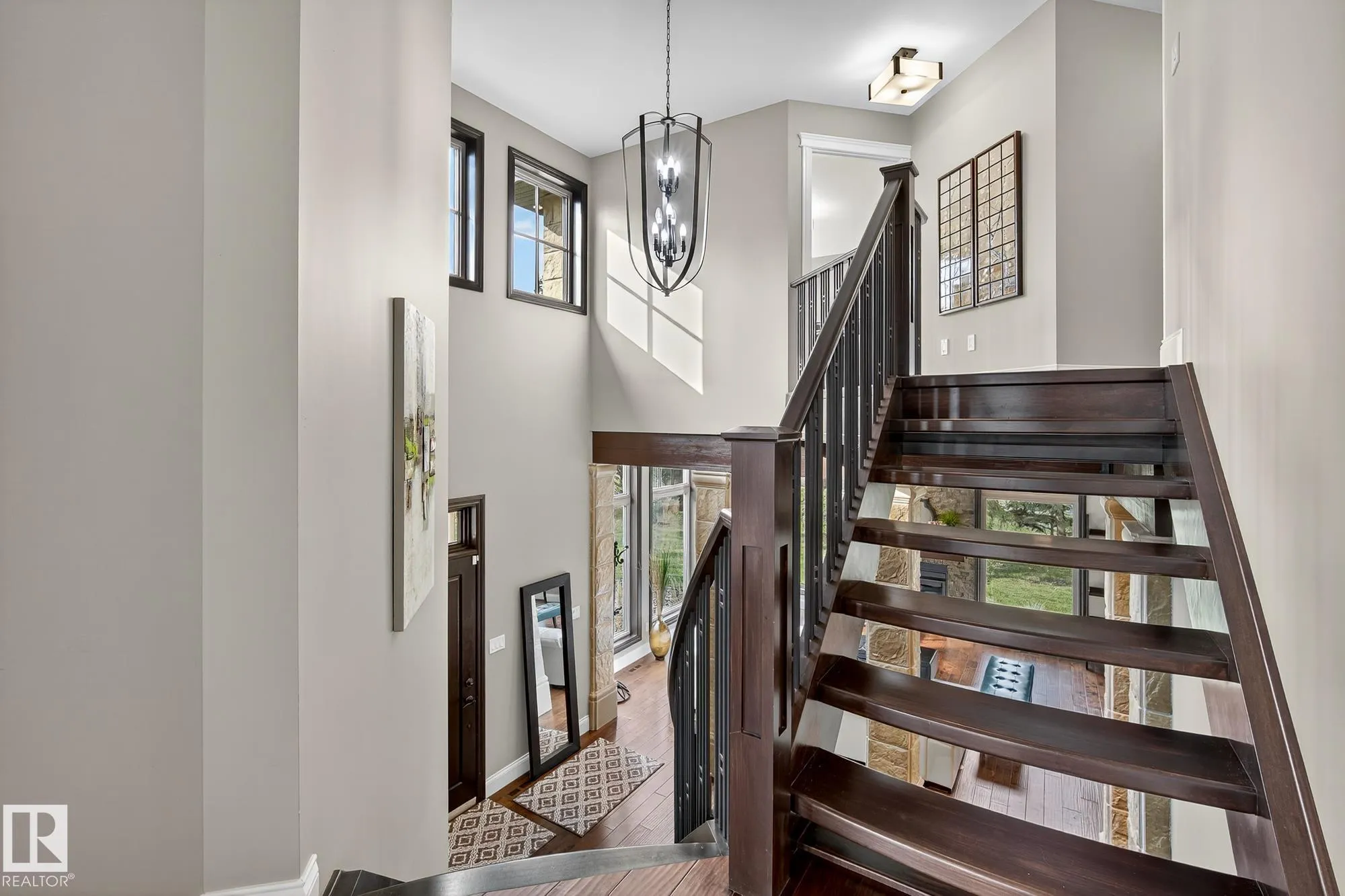 26028 MEADOWVIEW Drive