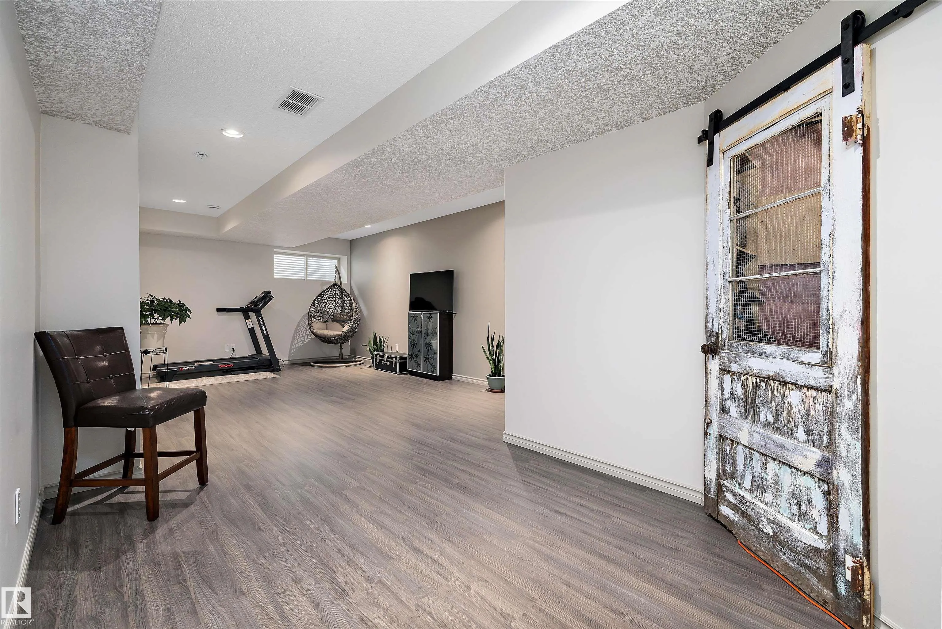 135 GILMORE Way