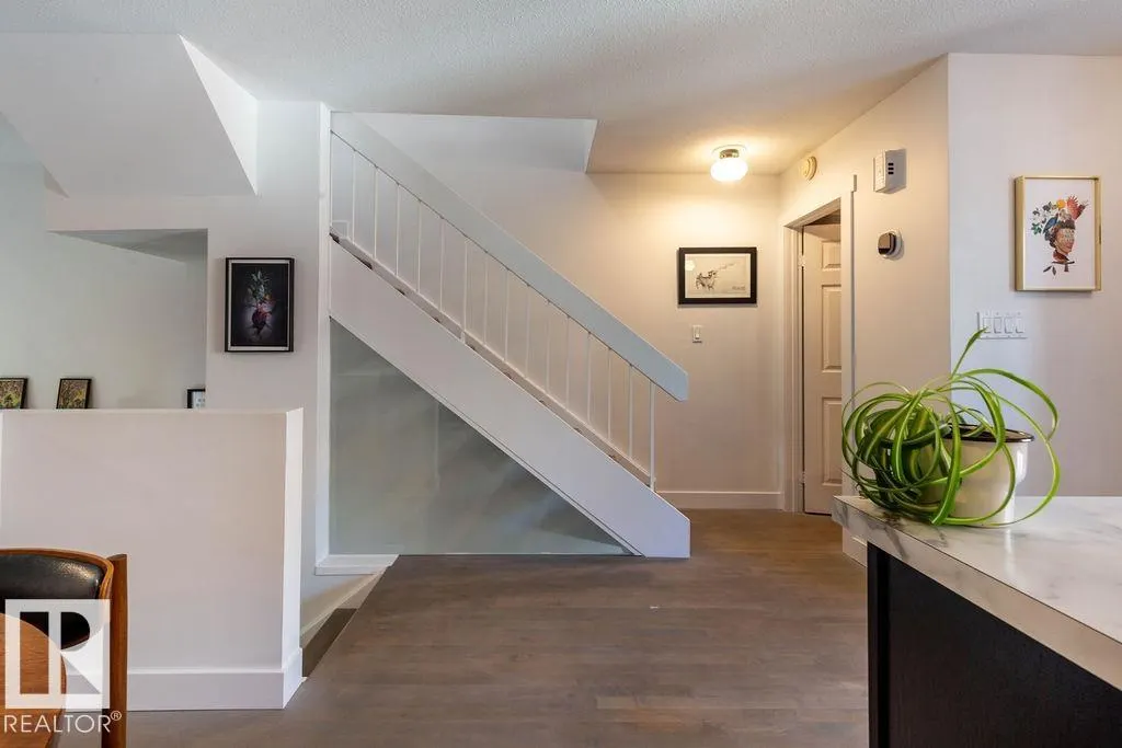 17034 67 Avenue