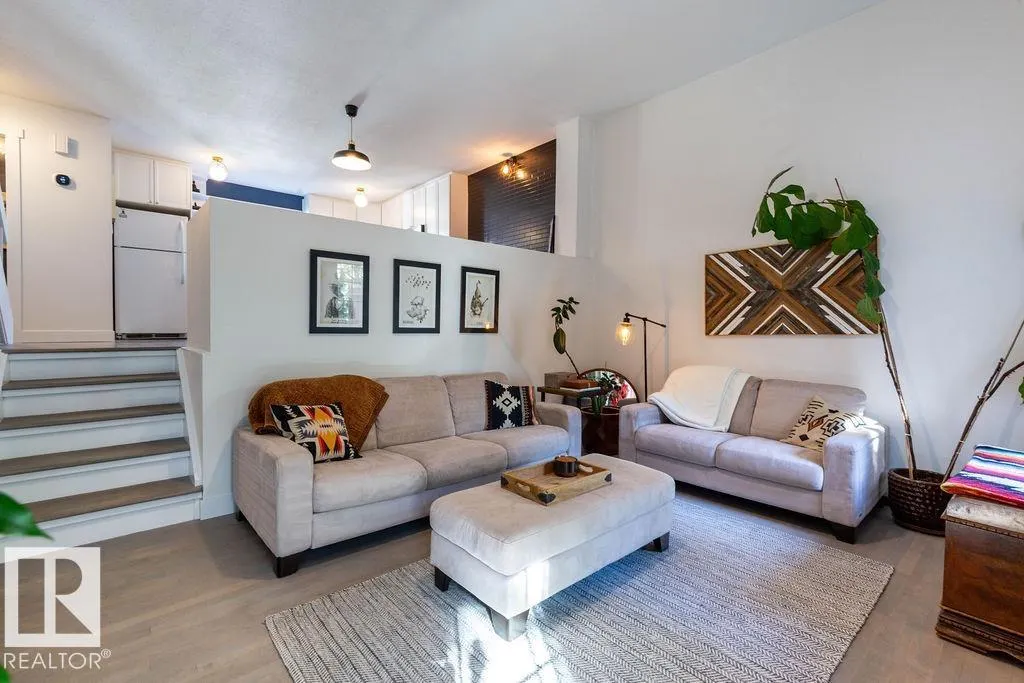 17034 67 Avenue