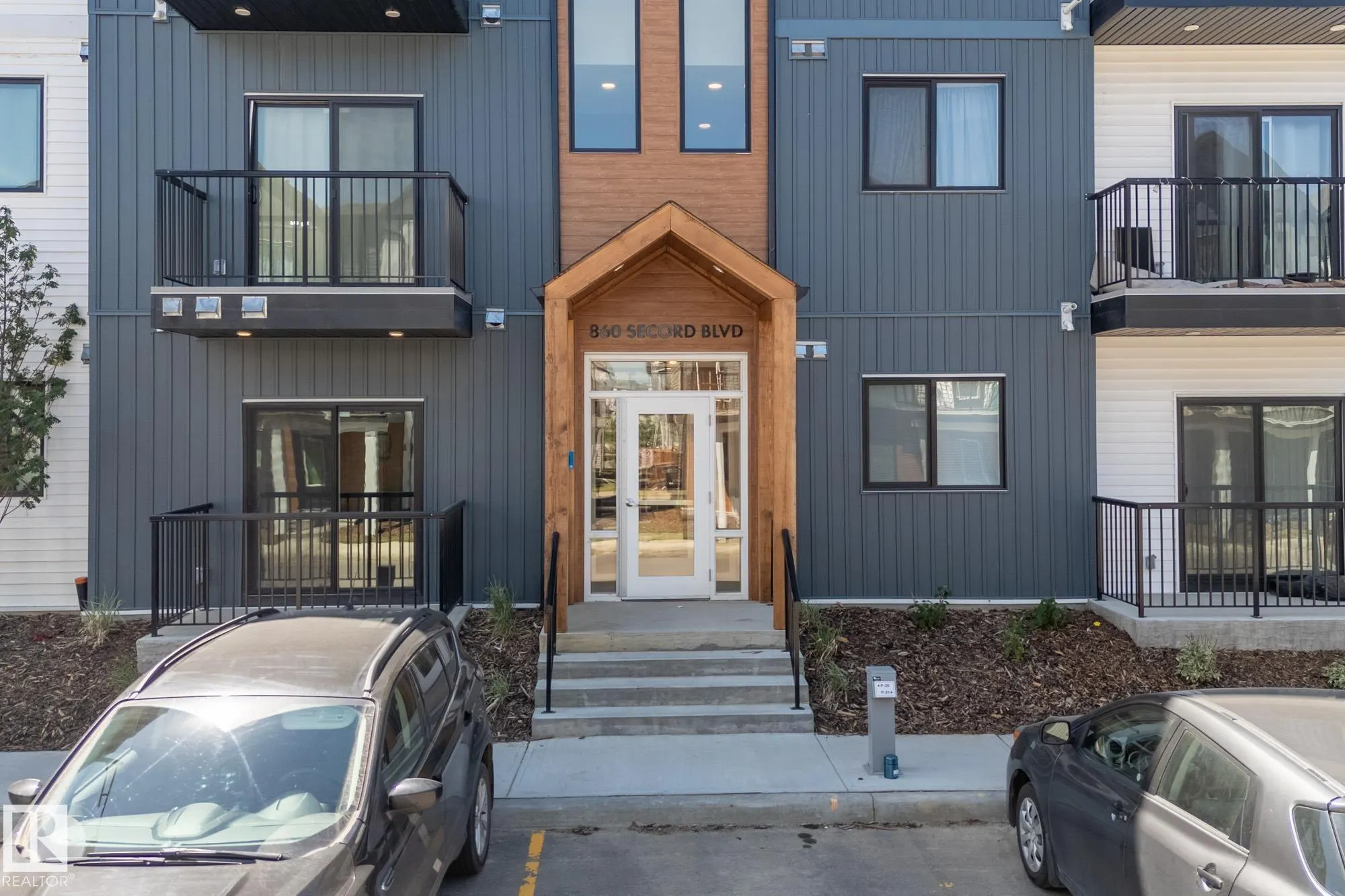 860 Secord Boulevard