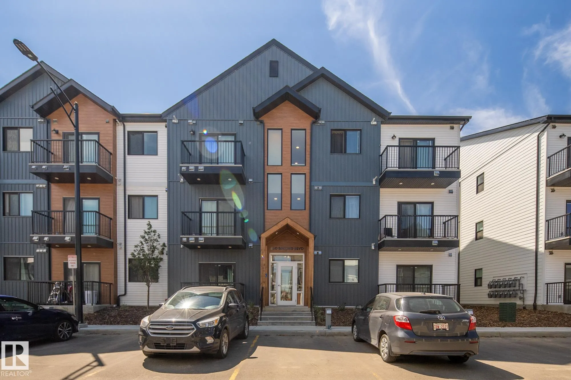 860 Secord Boulevard