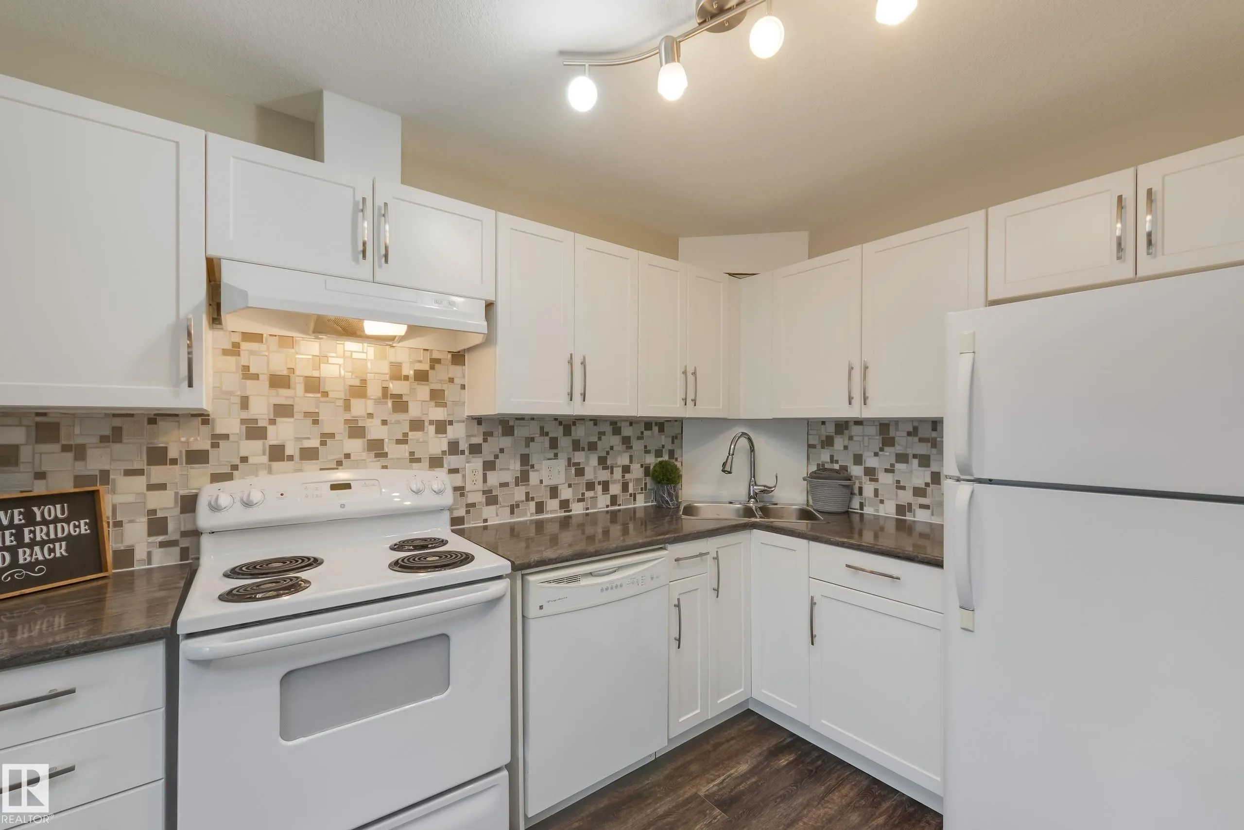 240 SPRUCE RIDGE Road