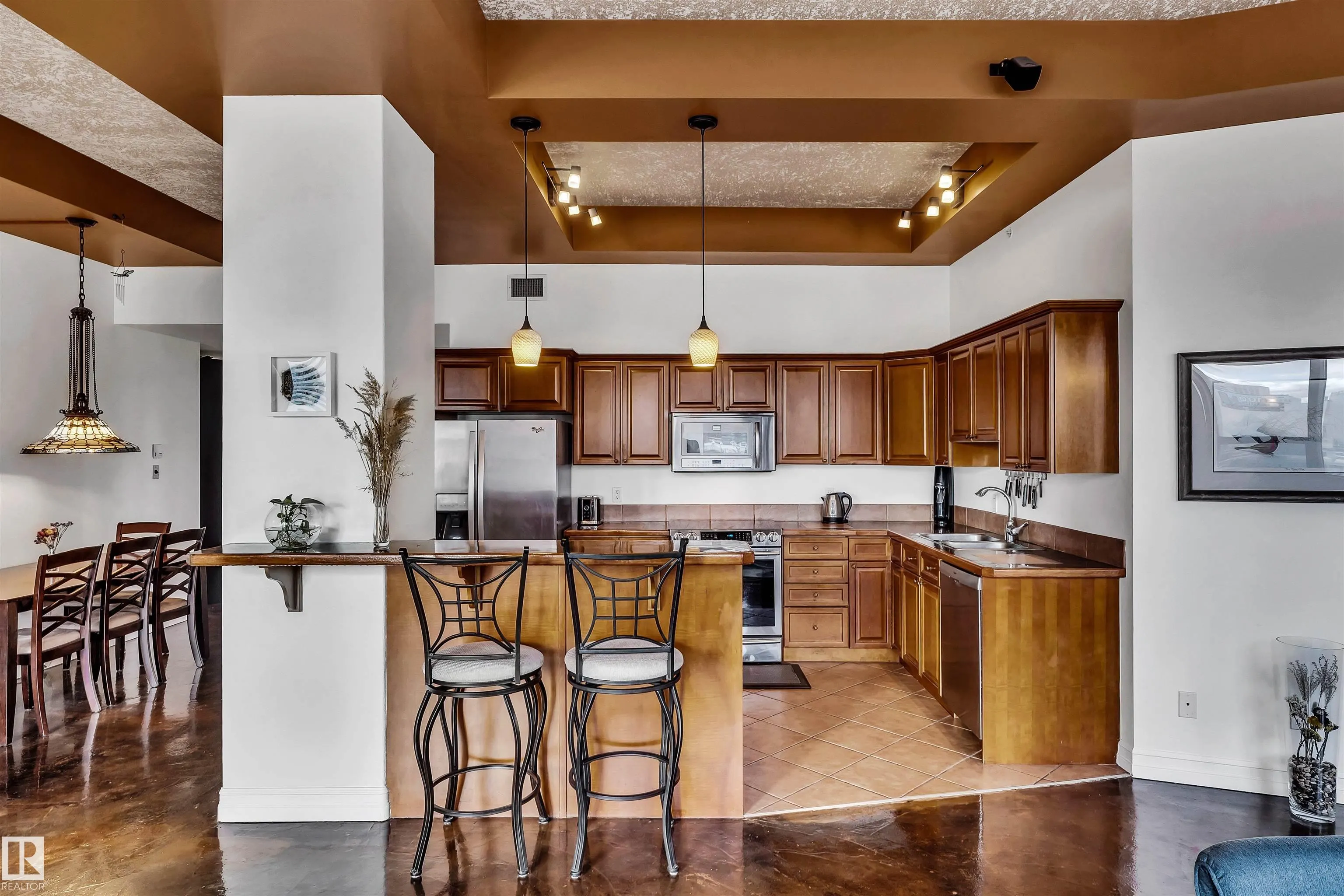 10106 105 Street
