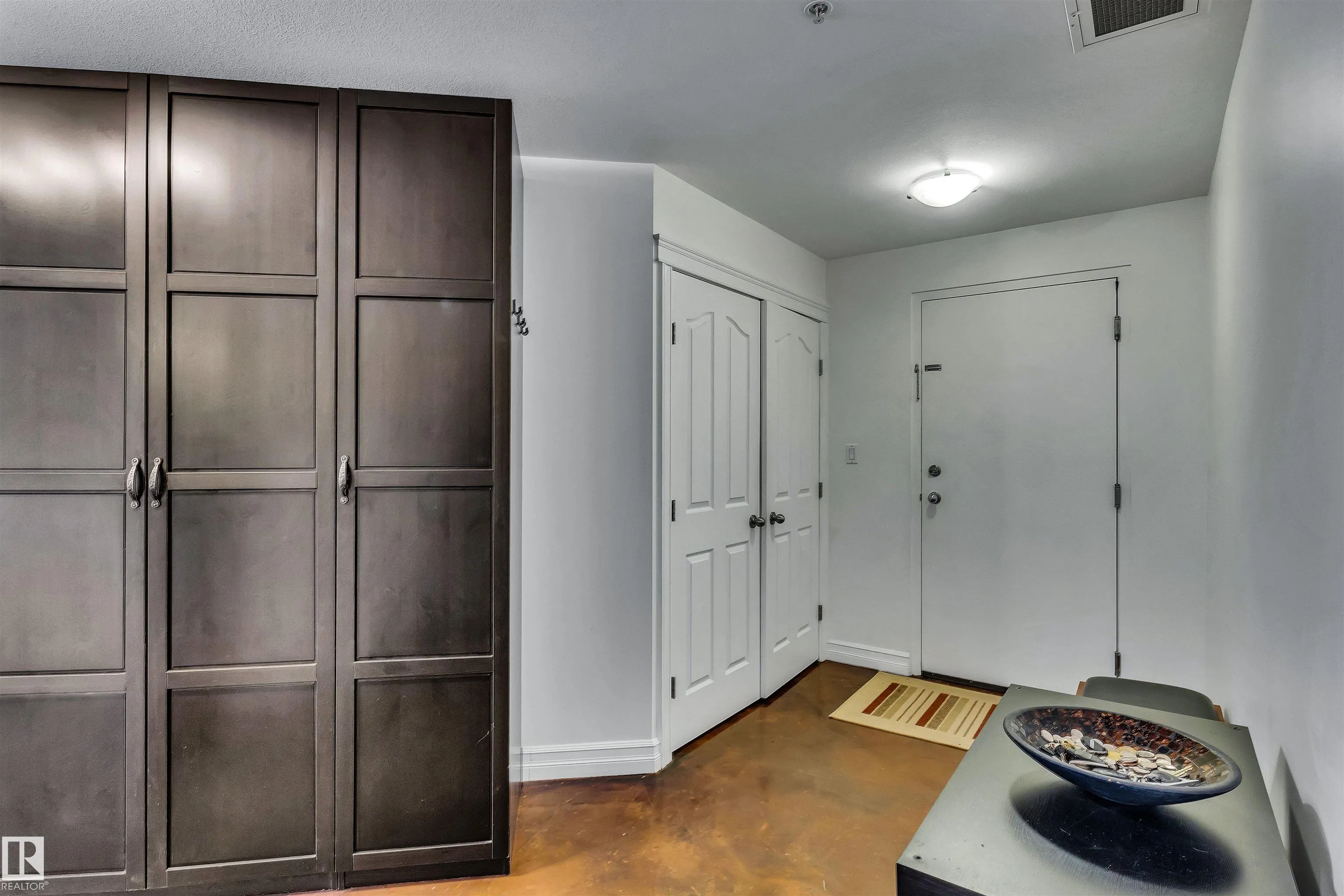 10106 105 Street