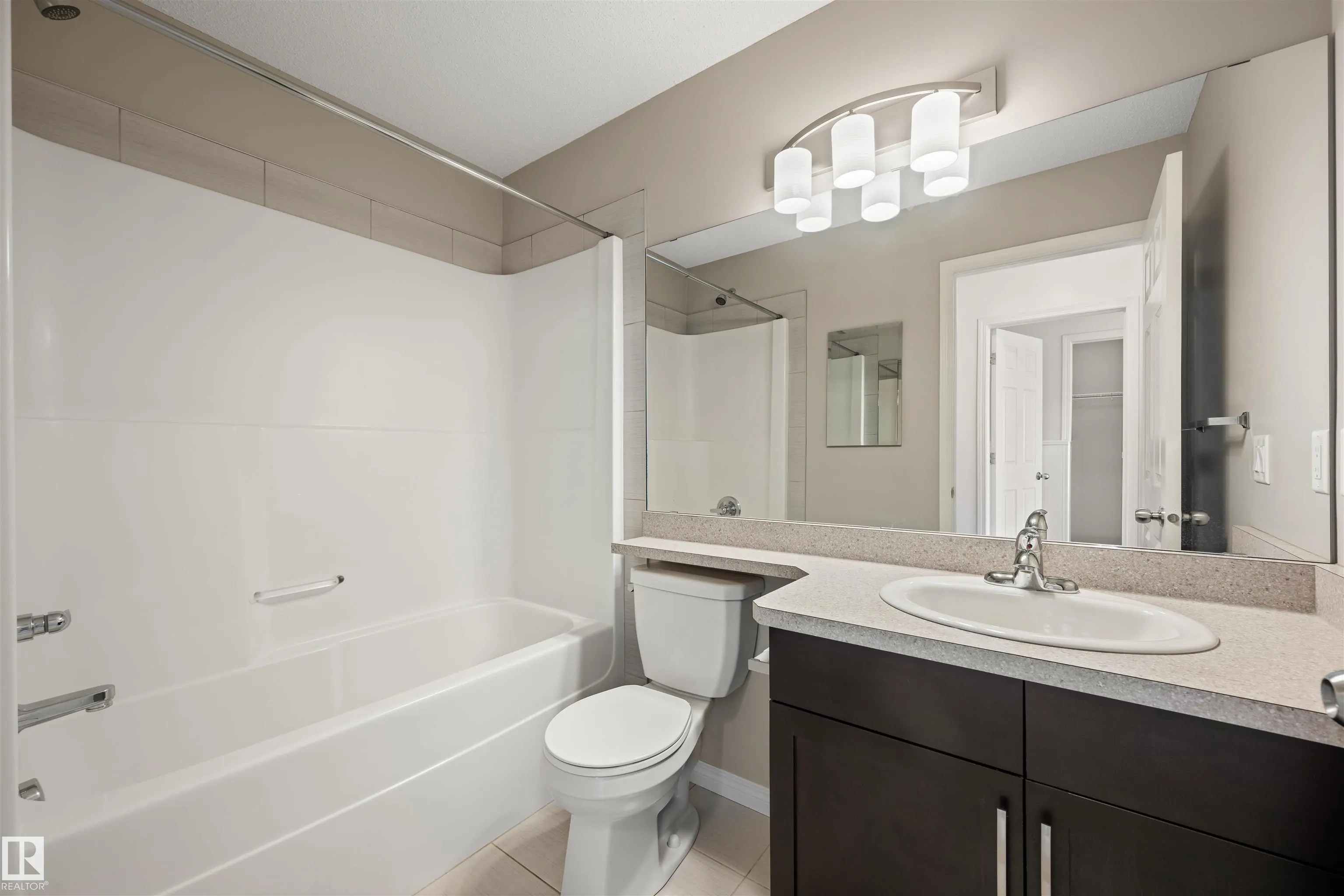 4669 CRABAPPLE Run