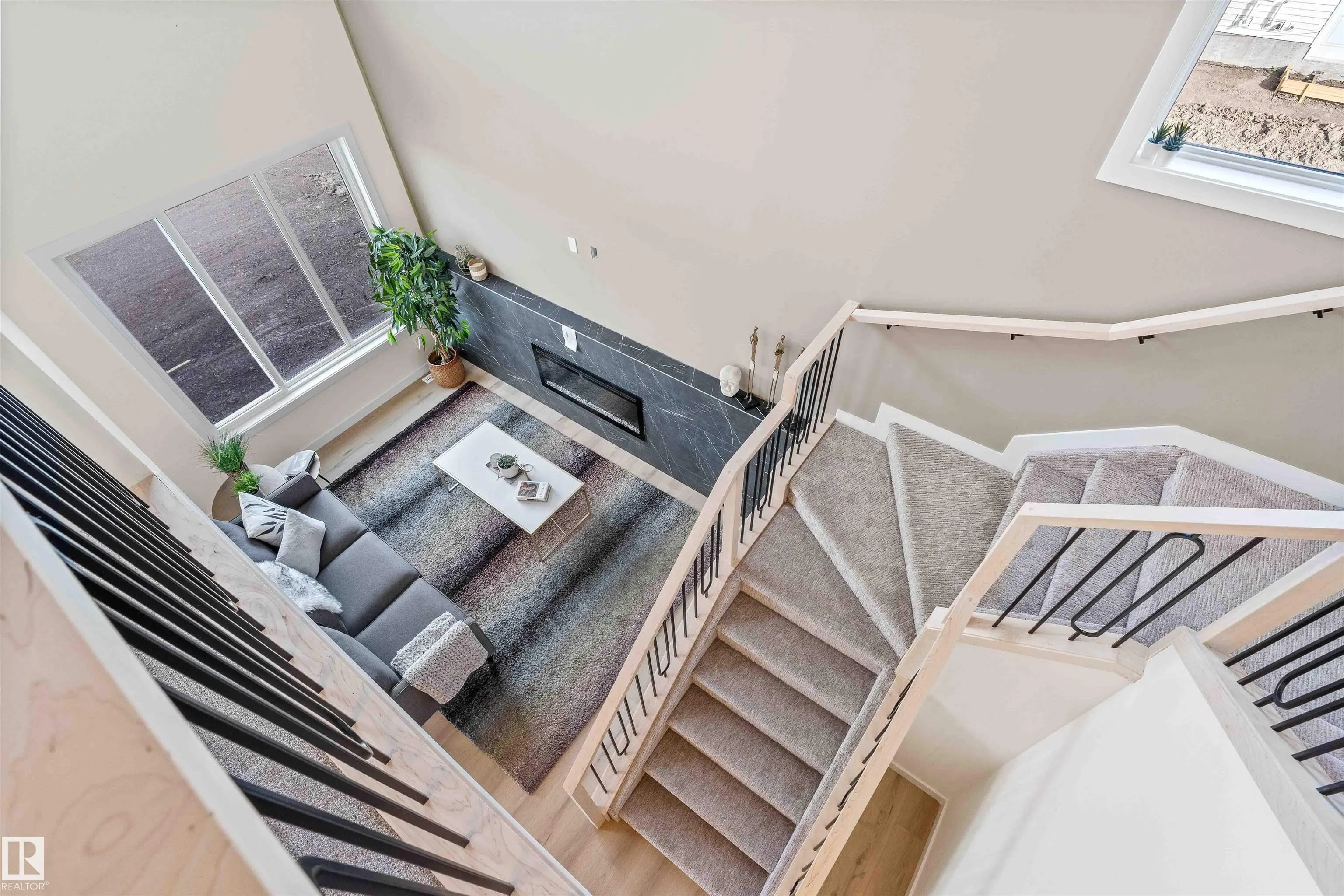 1904 155 Avenue