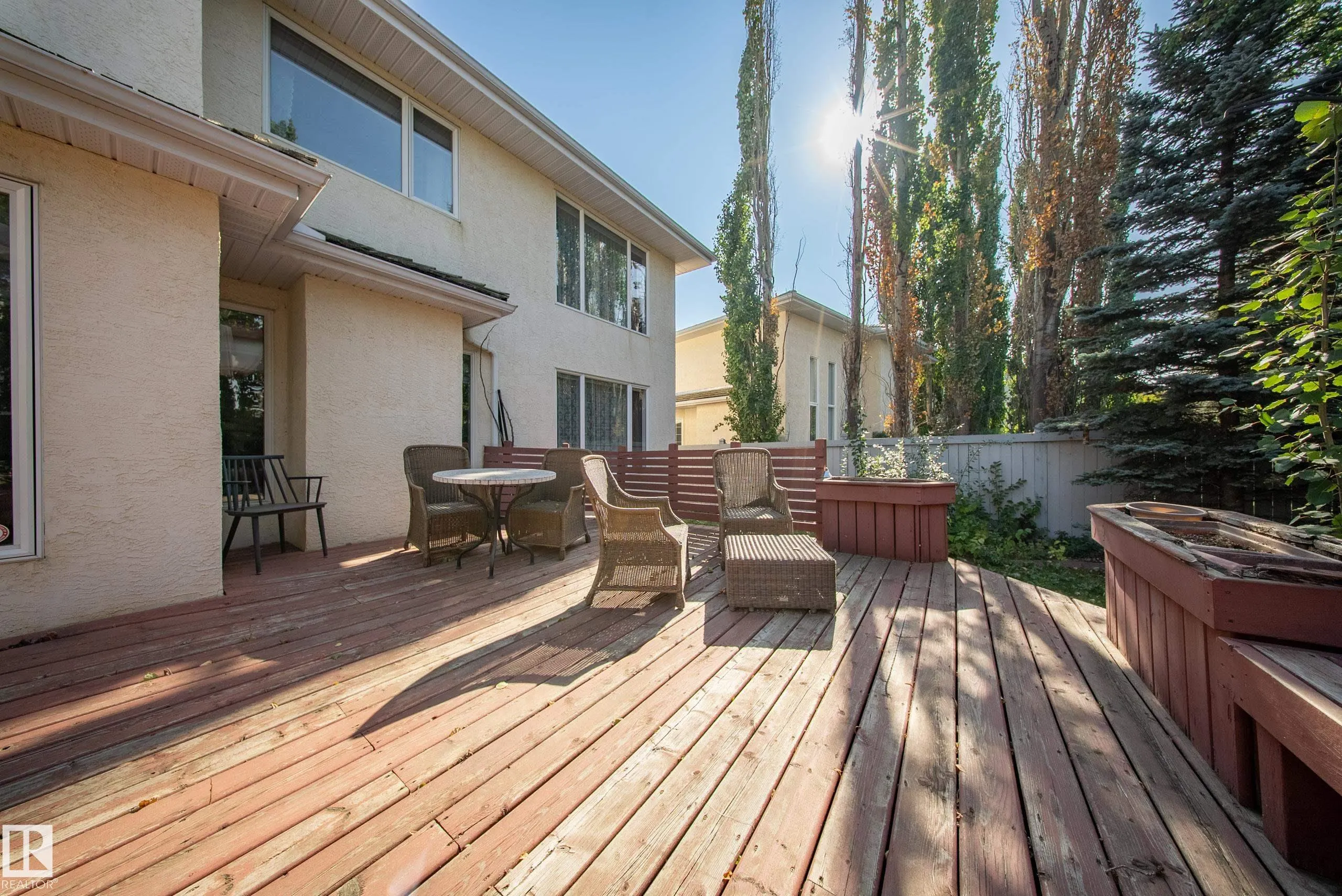 37 LEONARD Drive