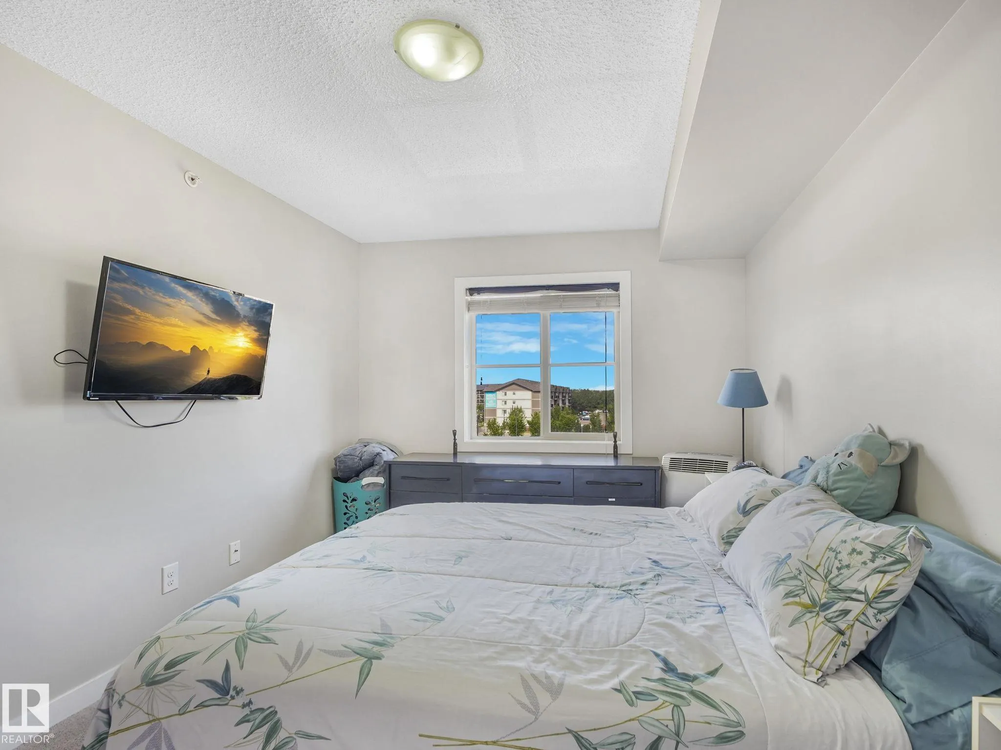 270 MCCONACHIE Drive