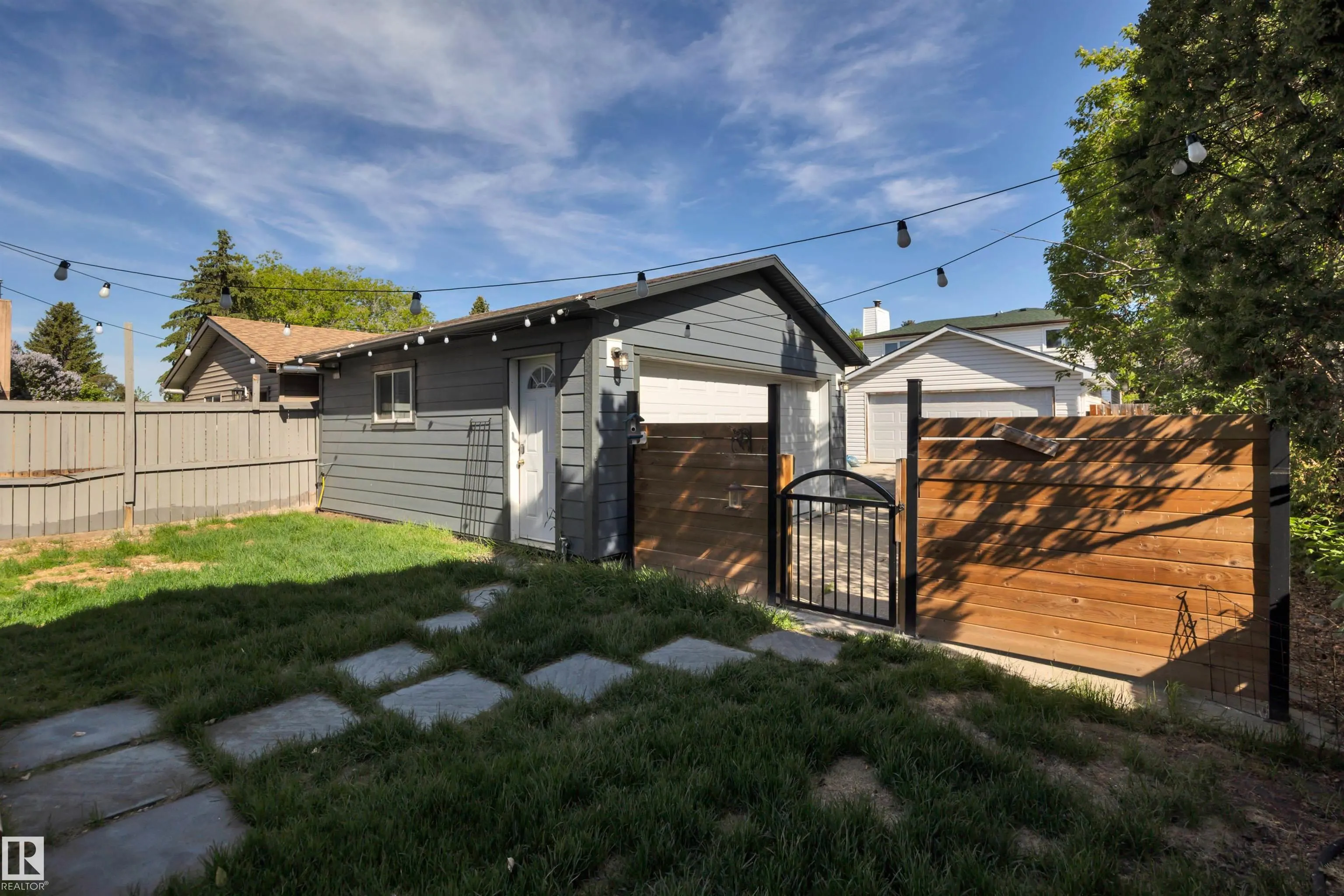 18008 75 Avenue