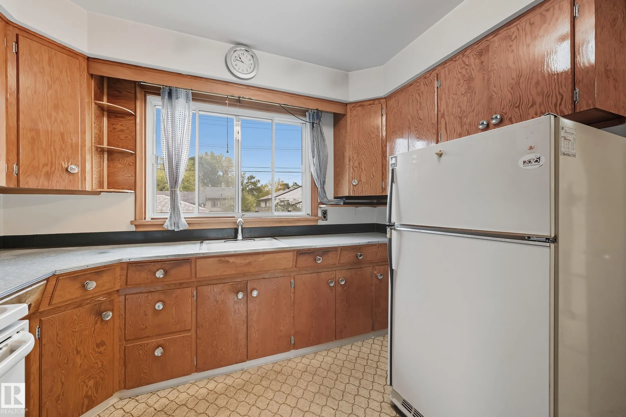 10907 149 Street