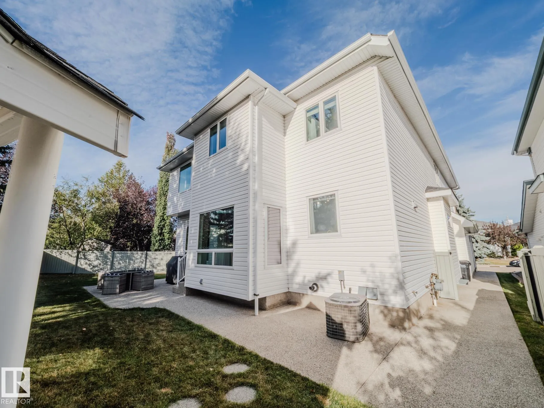 13 HERITAGE LAKE Way