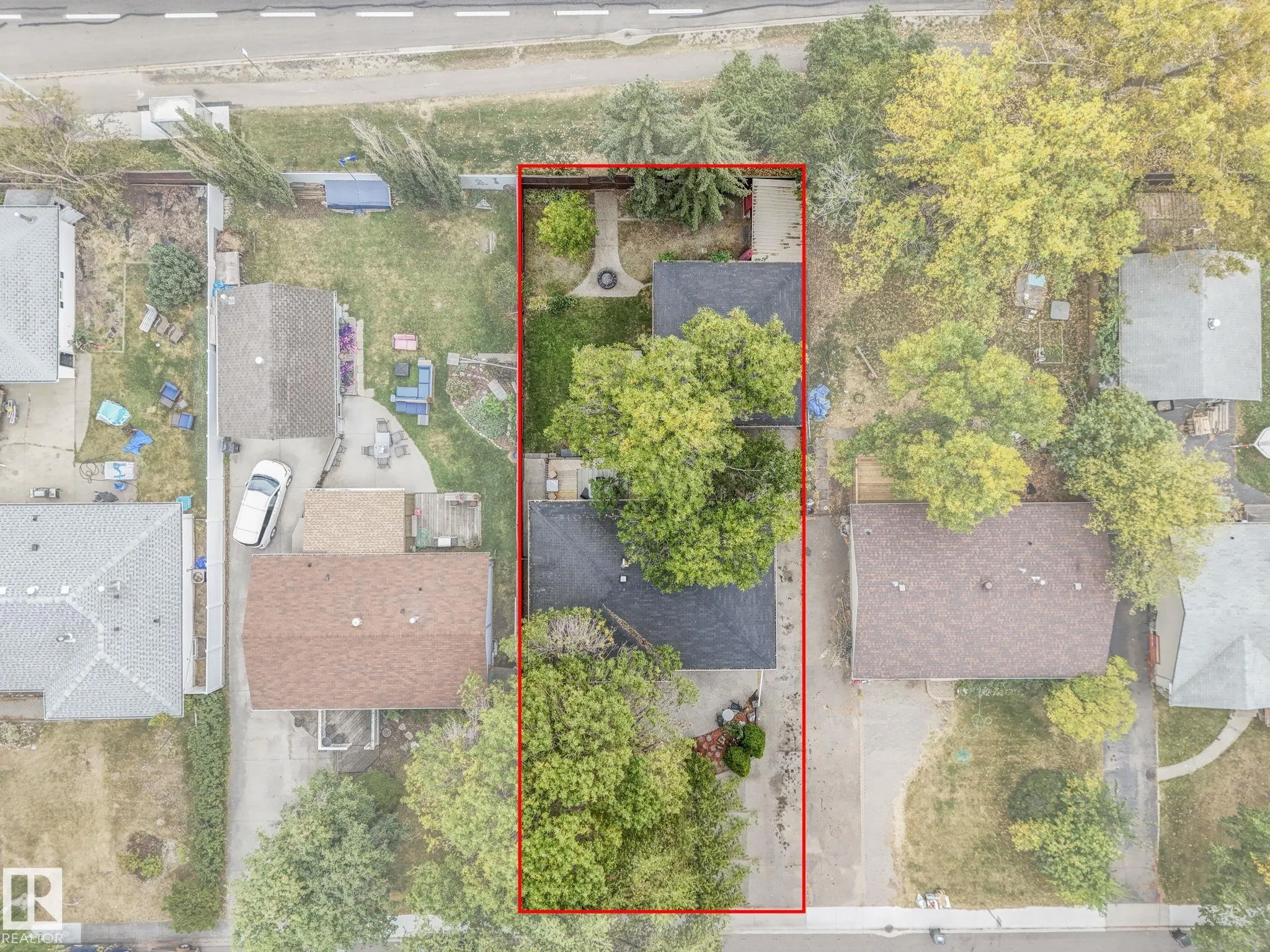 135 MARION Drive