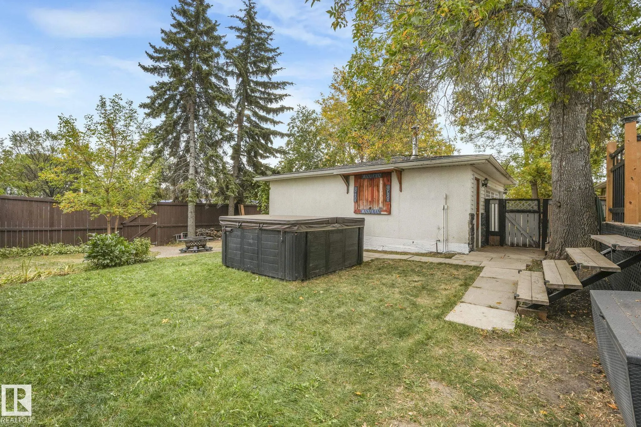 135 MARION Drive