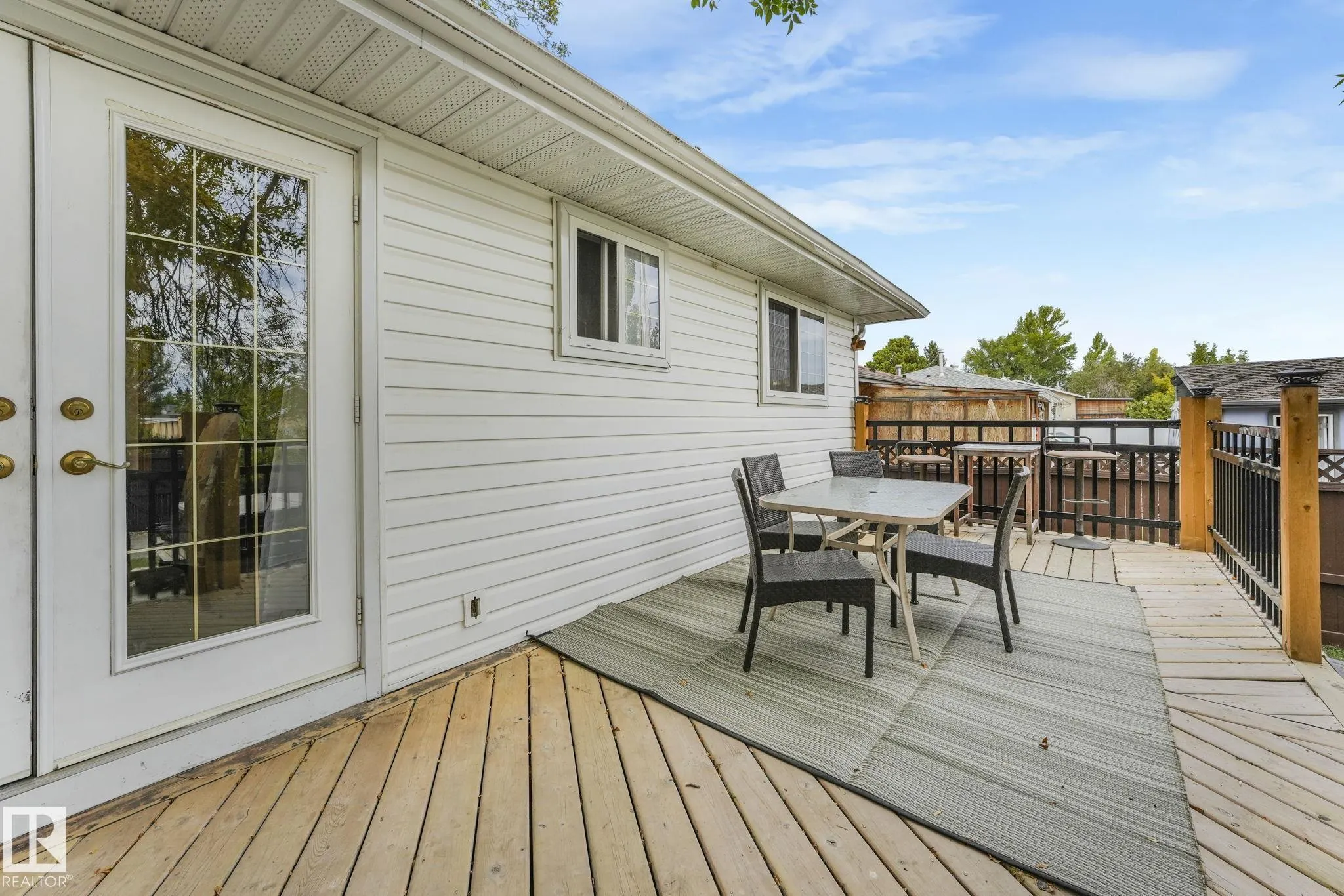 135 MARION Drive