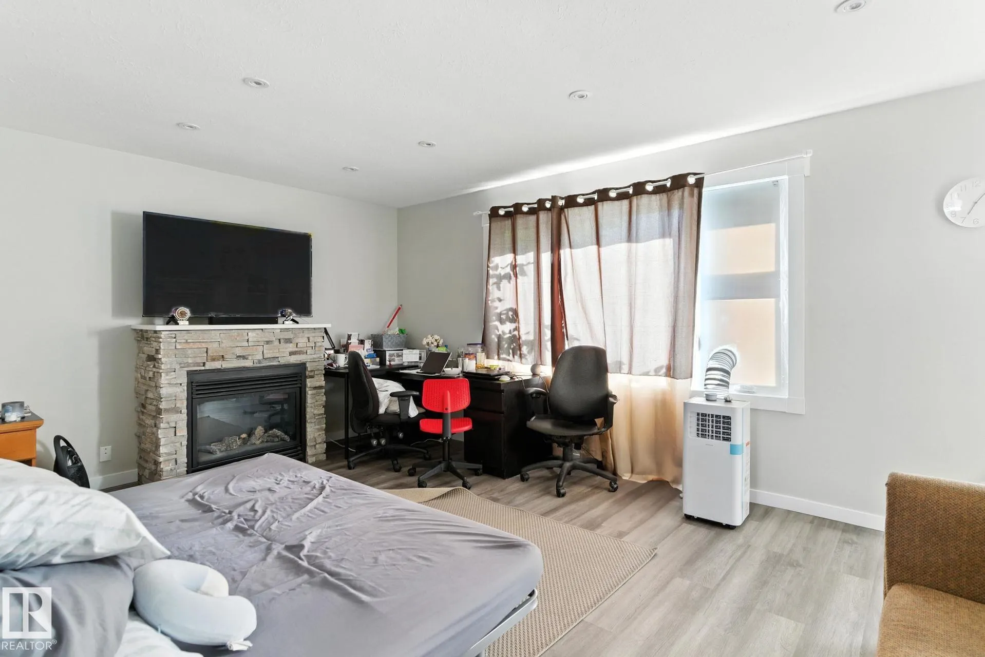 10505 154 Street