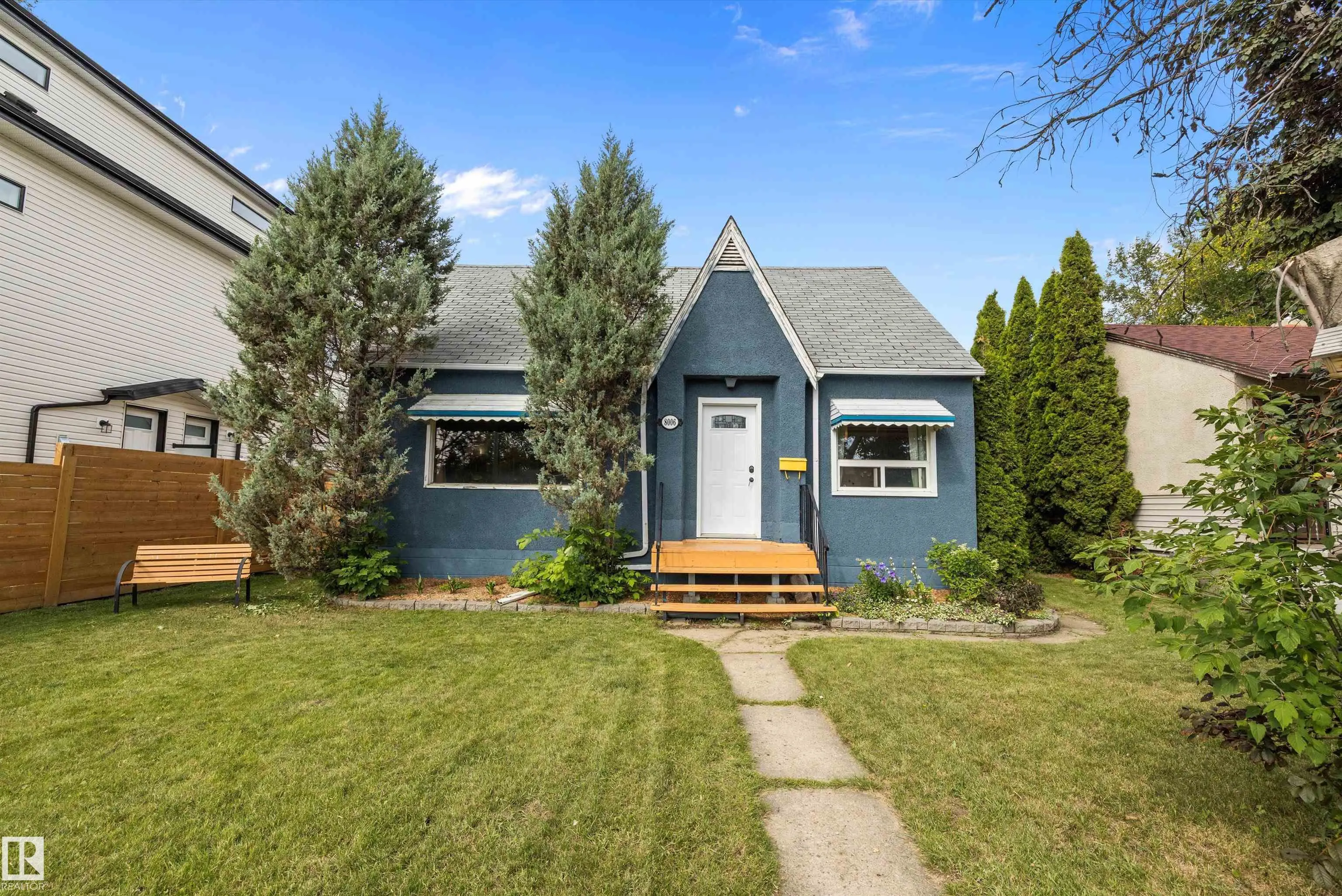 8006 75 Street