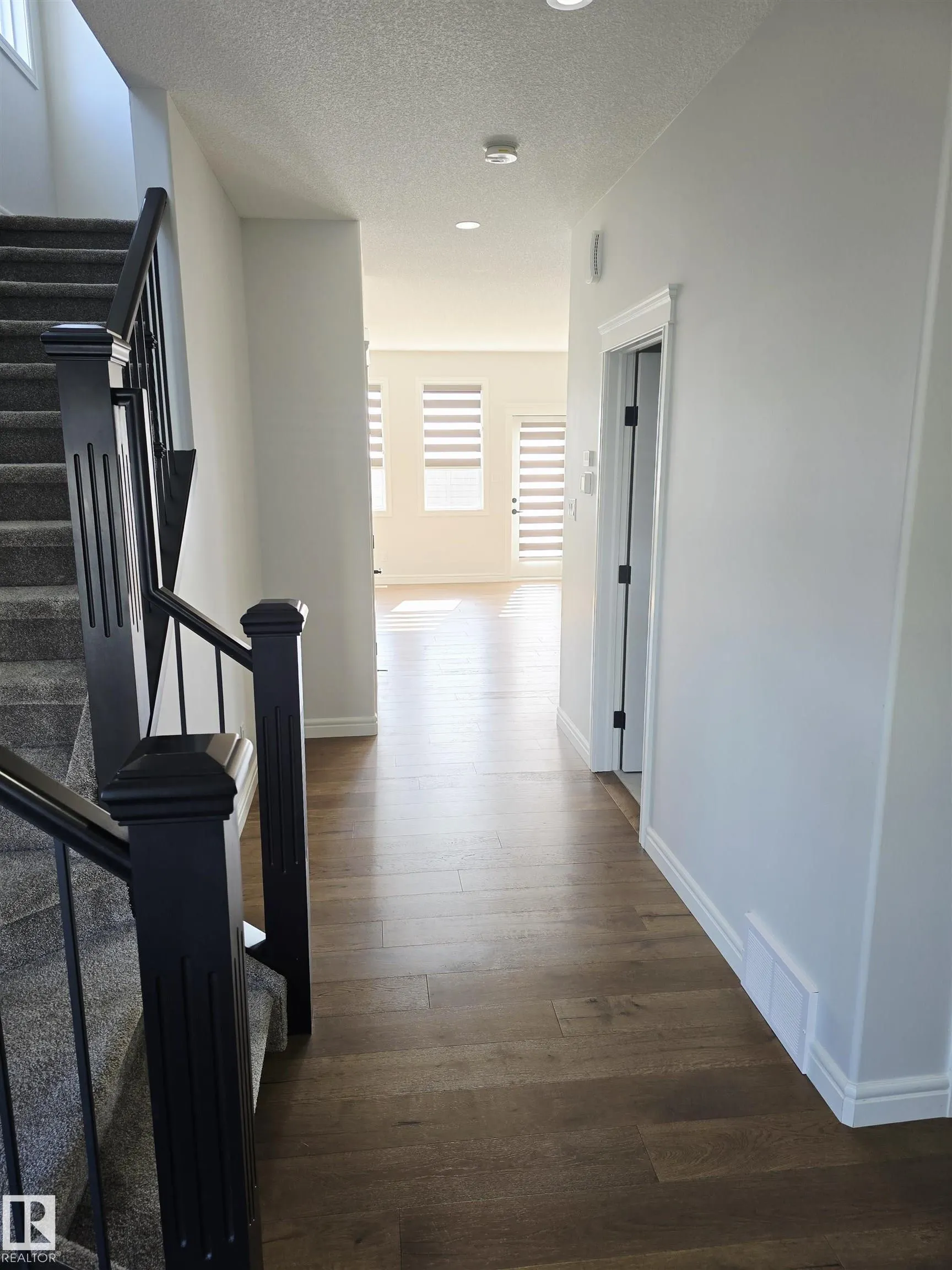 449 CONROY Crescent