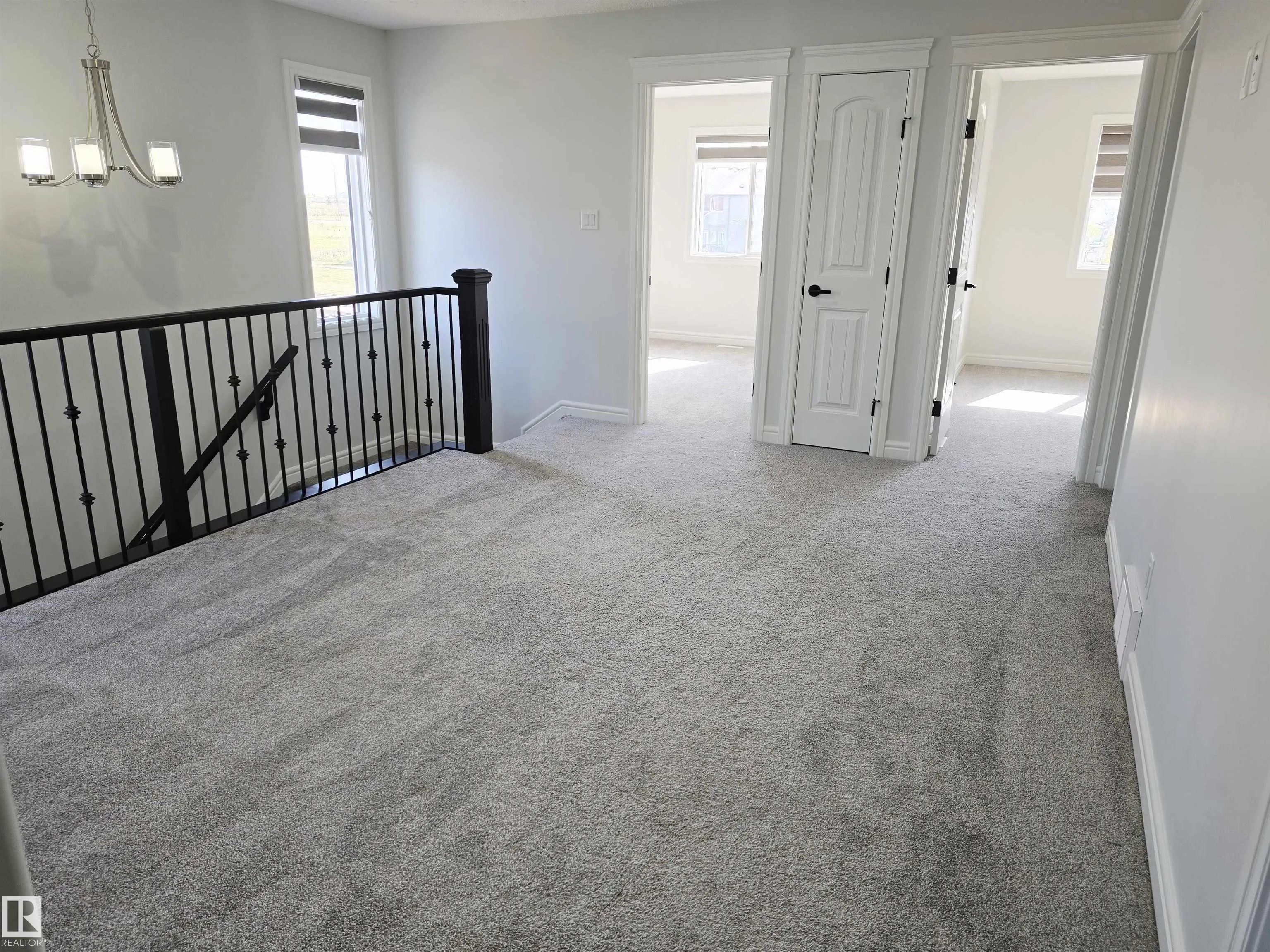 449 CONROY Crescent