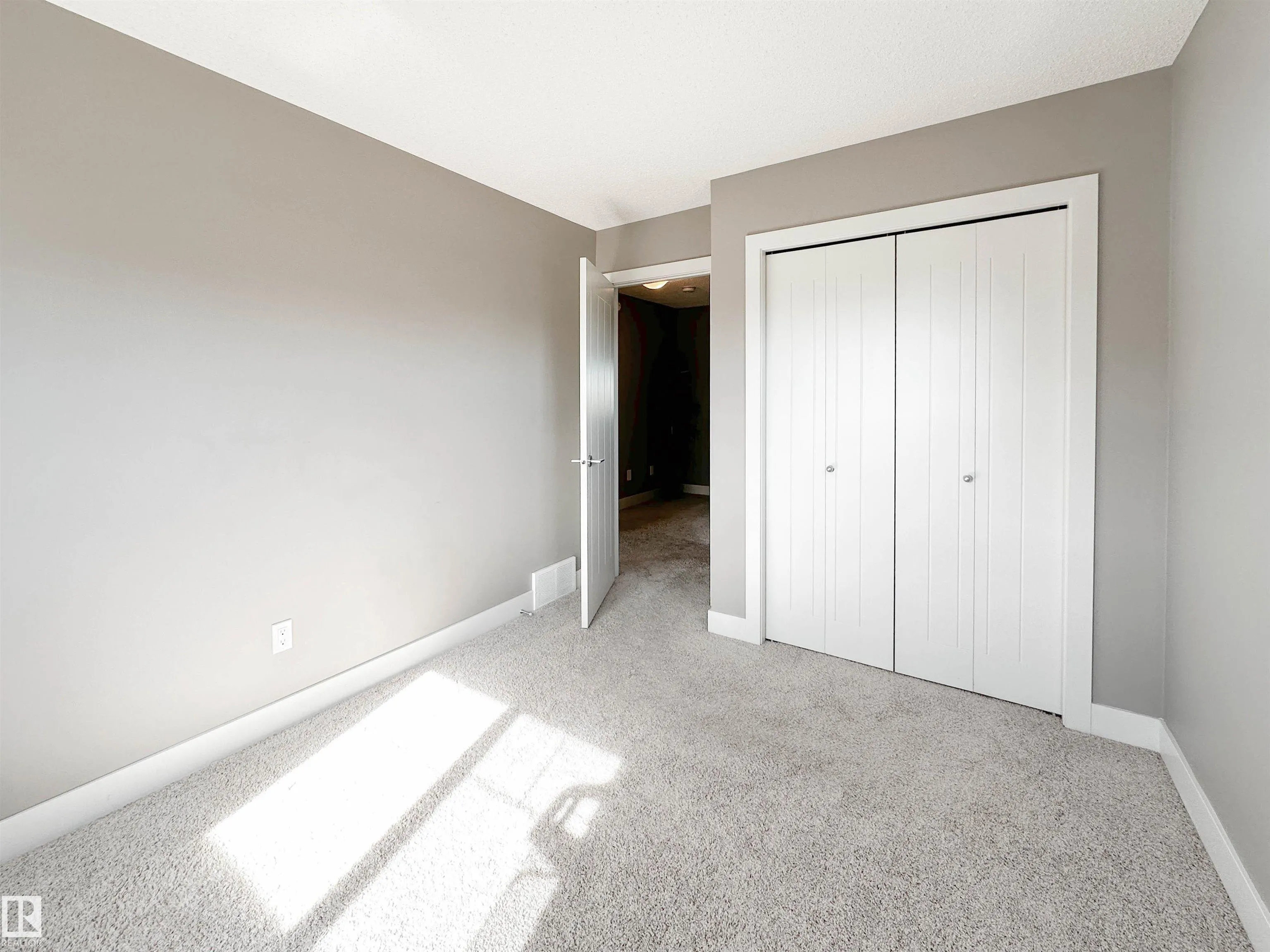12009 167A Avenue