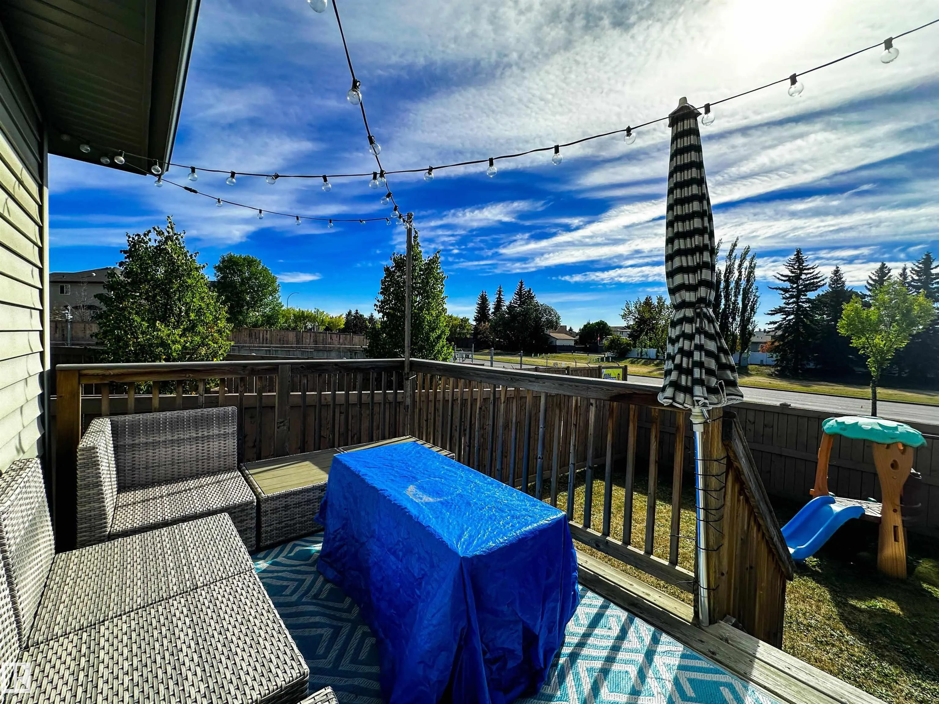 12009 167A Avenue