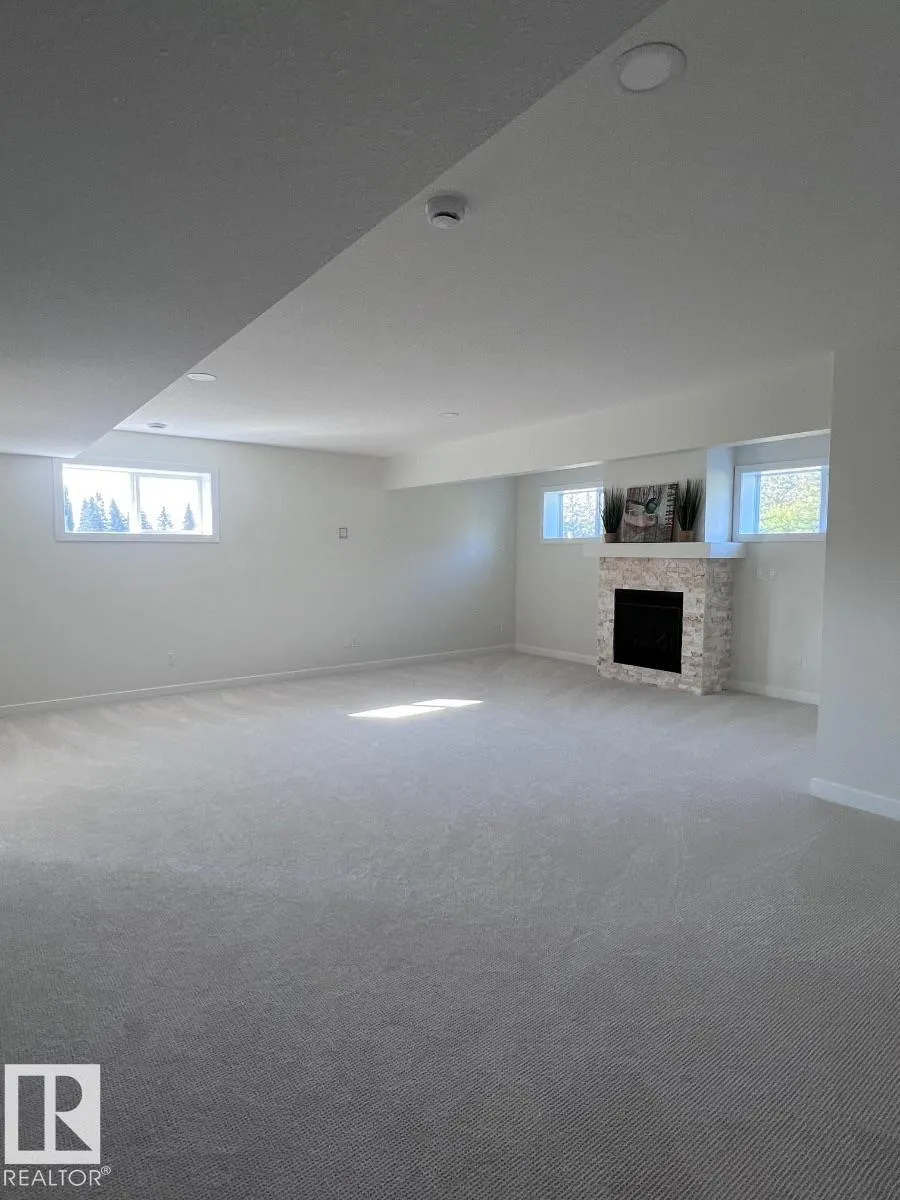 102 1 Street