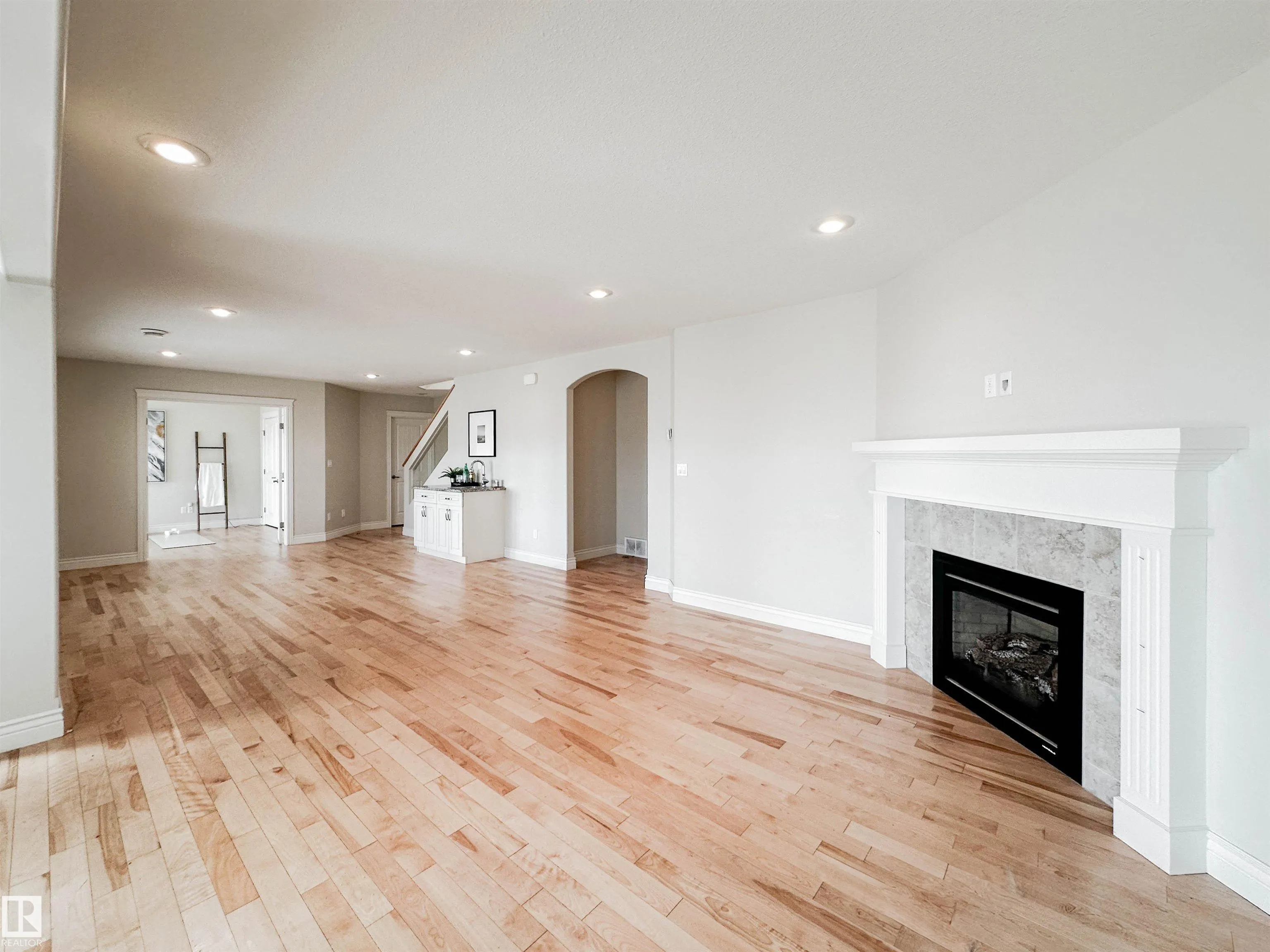 48 ORCHARD Court