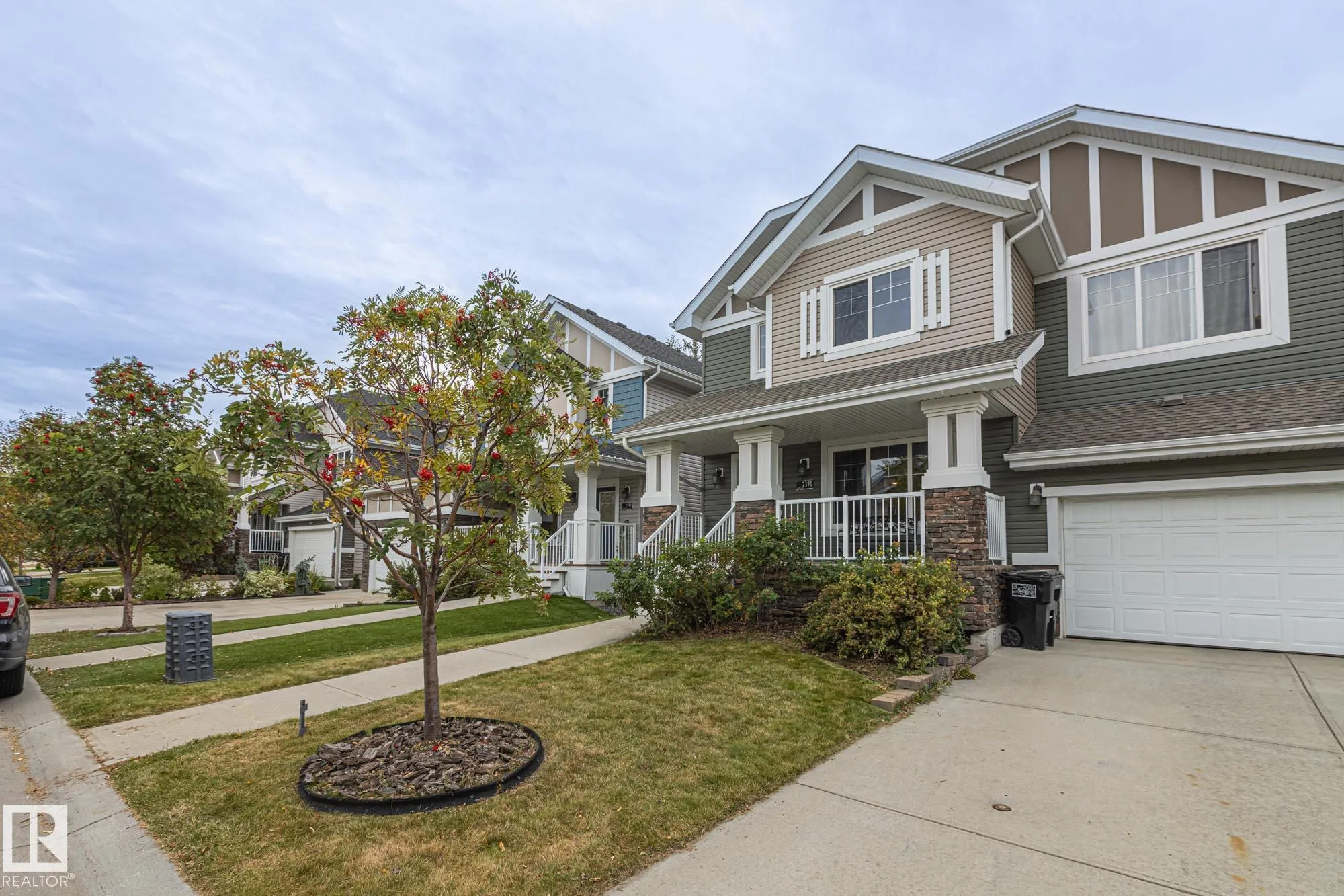 2390 SPARROW Crescent