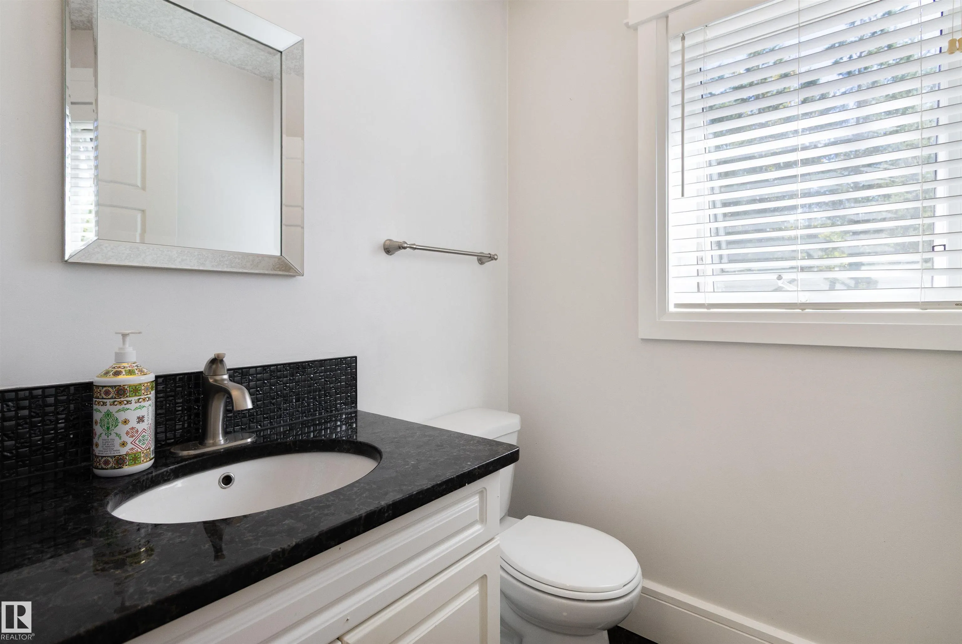 230A 50509 RGE RD 221