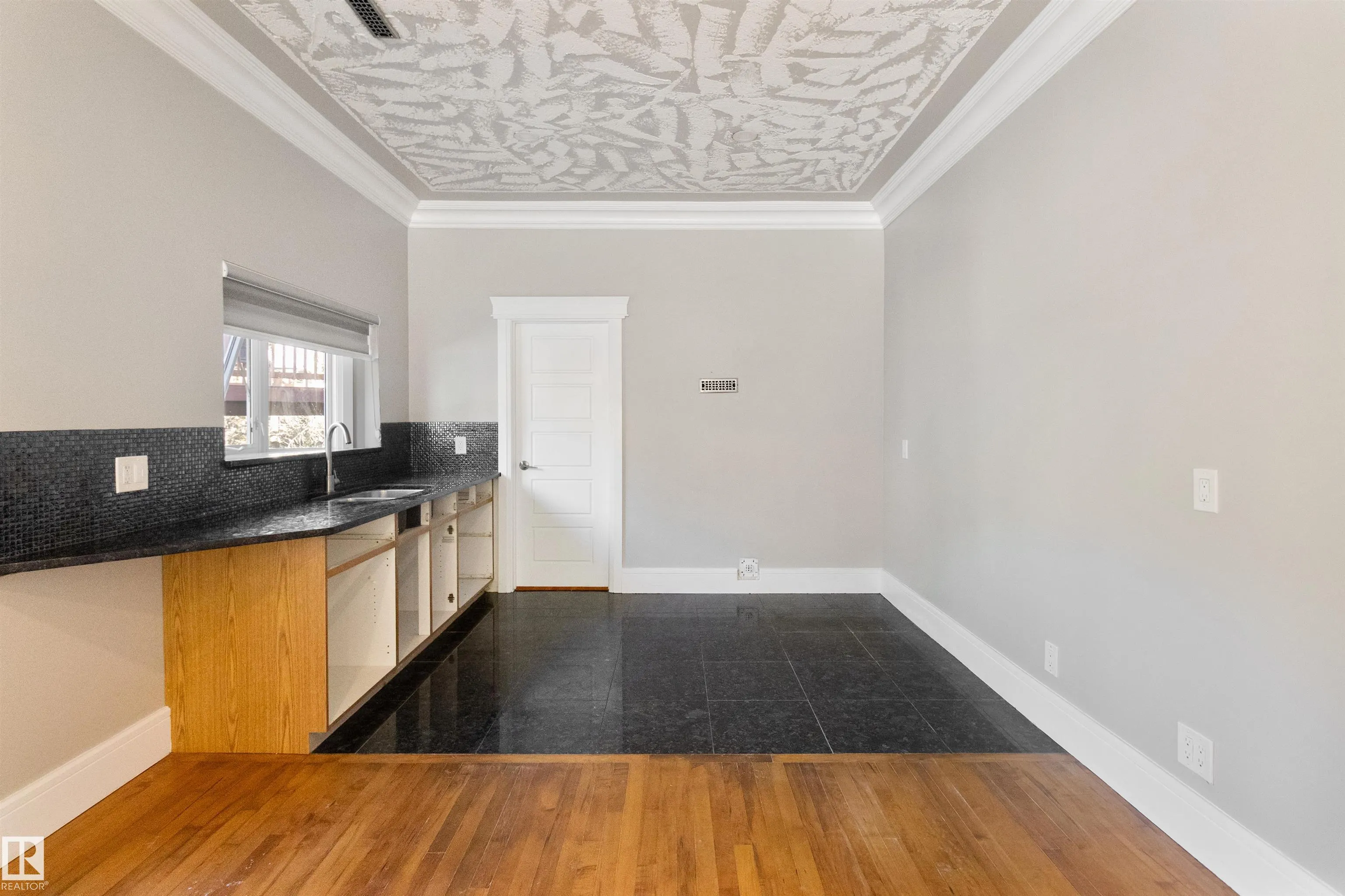 230A 50509 RGE RD 221