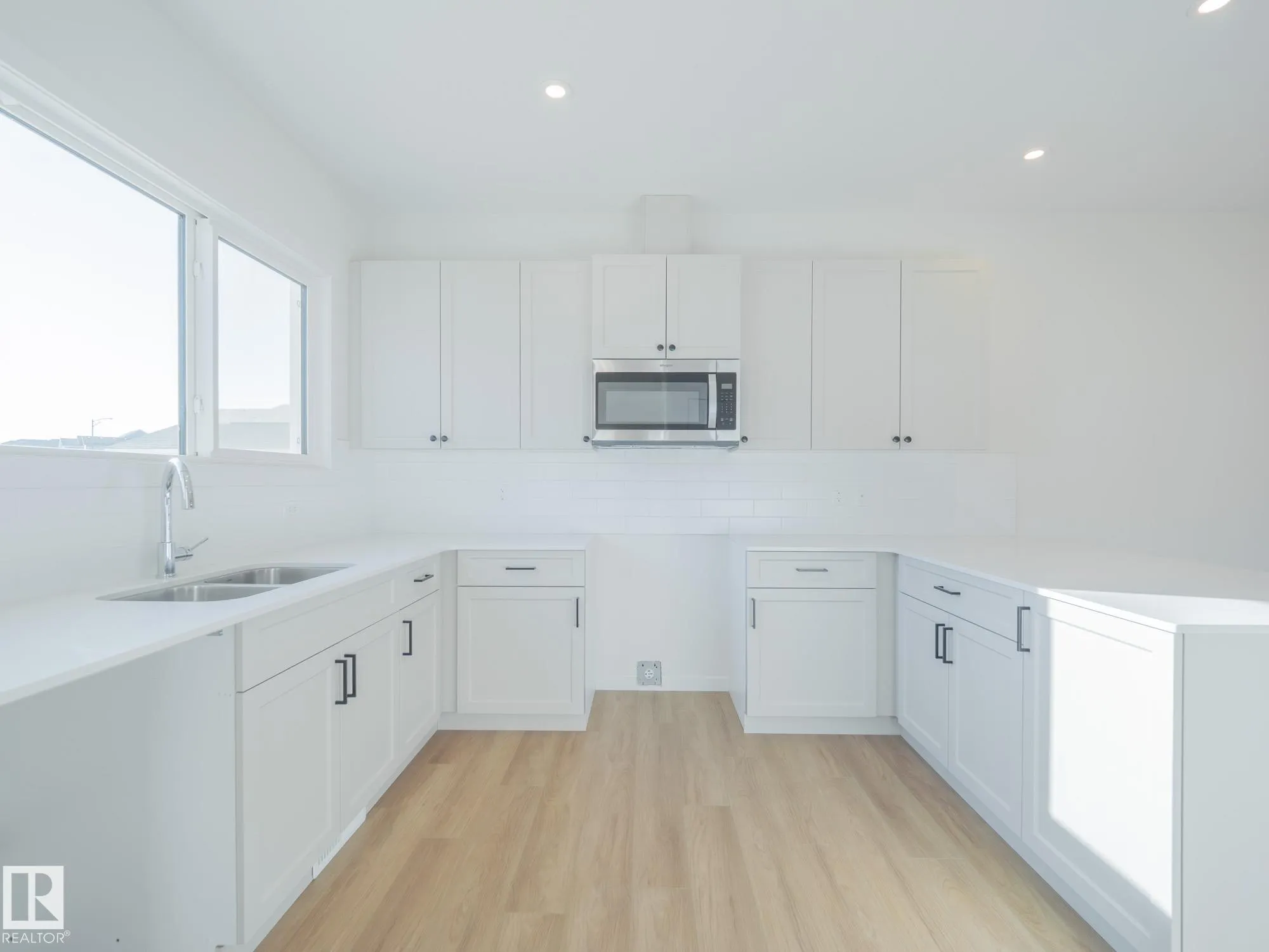 7189 ROSENTHAL Drive