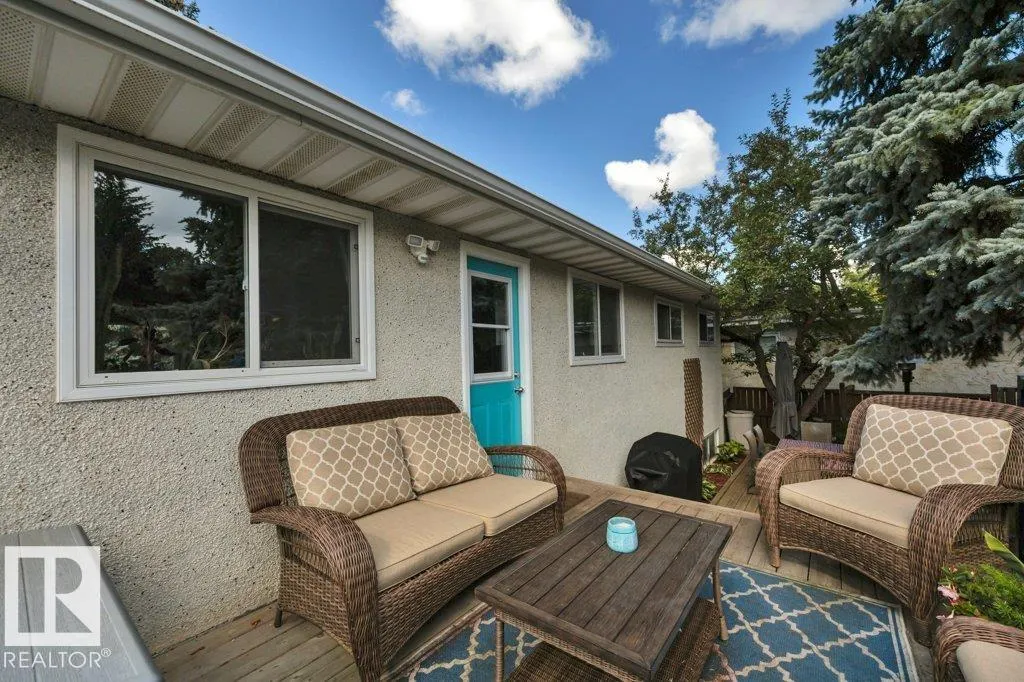 35 LAYDON Drive