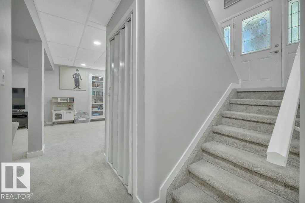 35 LAYDON Drive