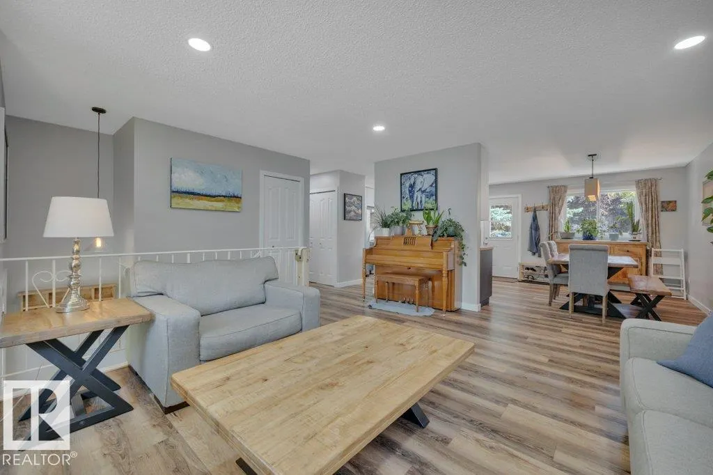 35 LAYDON Drive