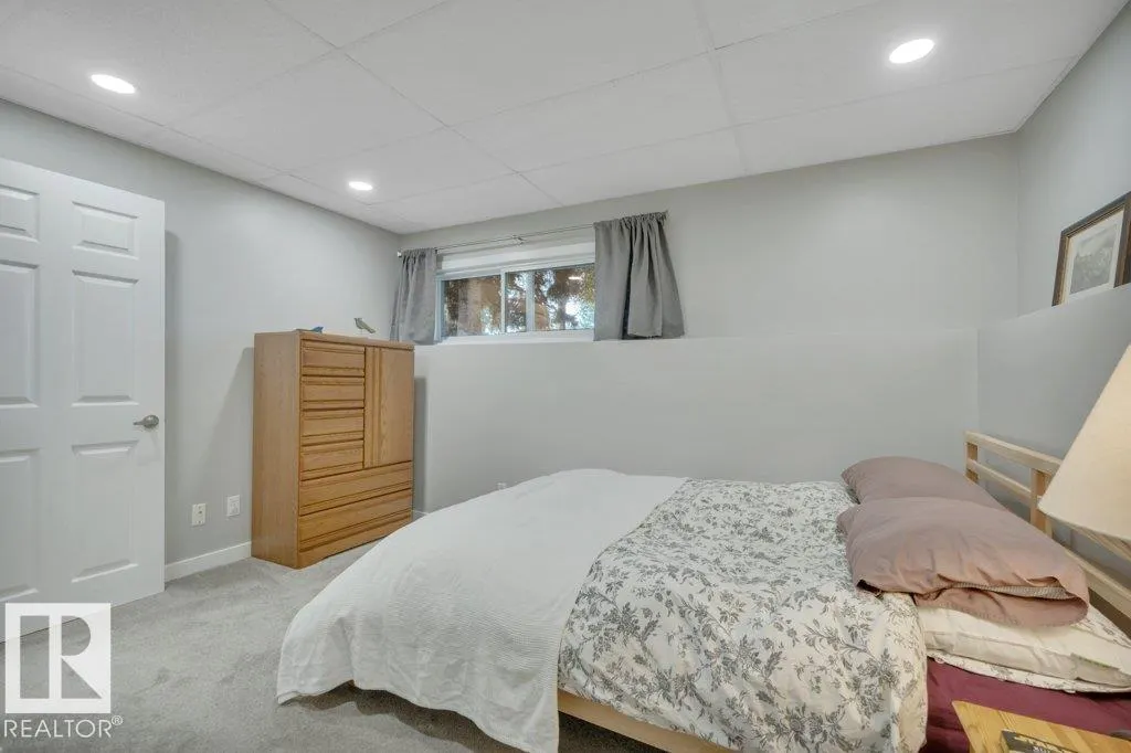 35 LAYDON Drive