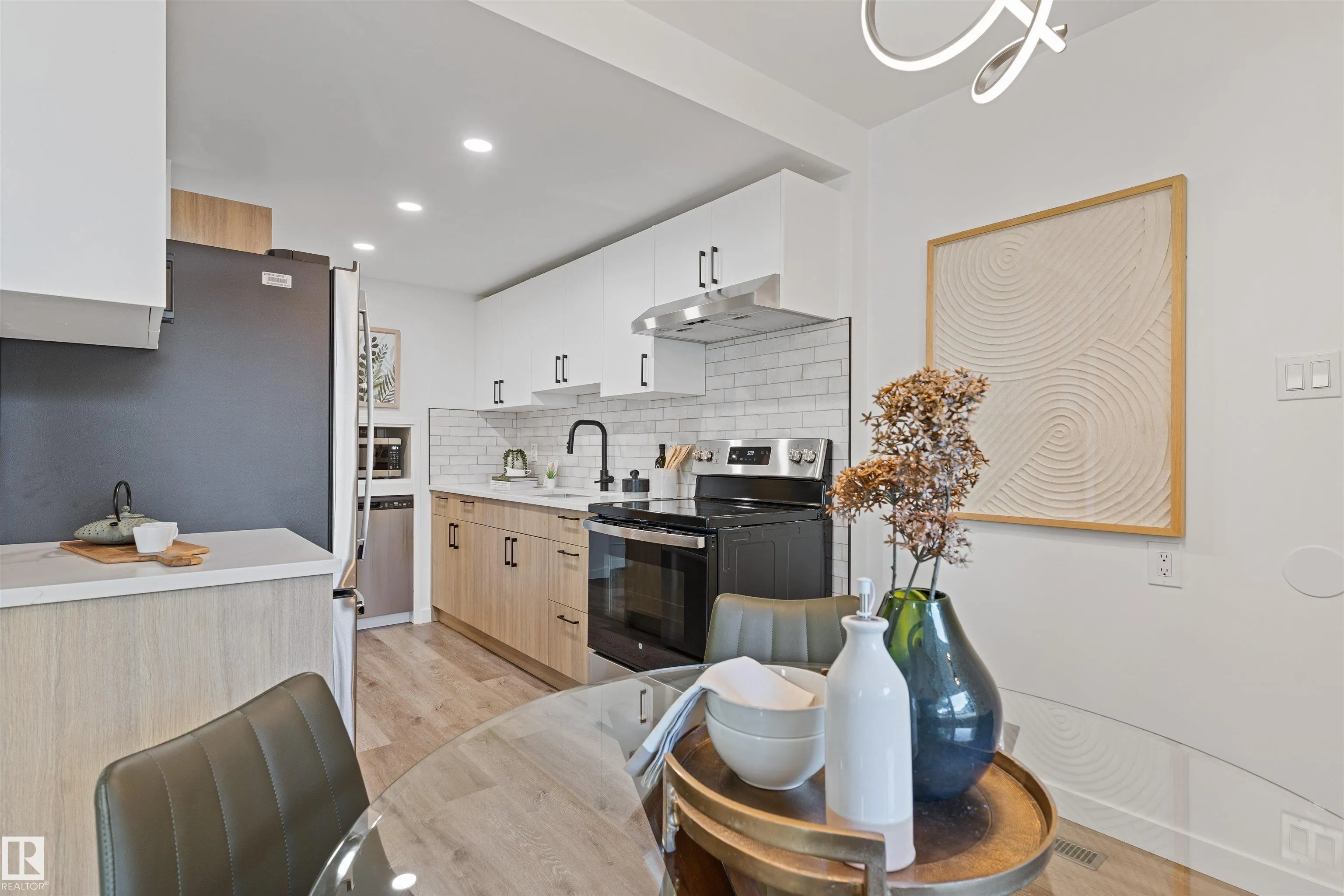 70 AMBERLY Crest