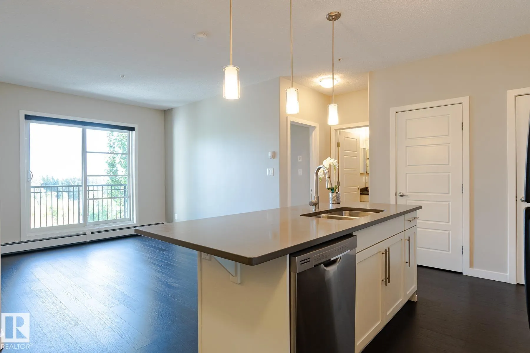 1144 ADAMSON Drive