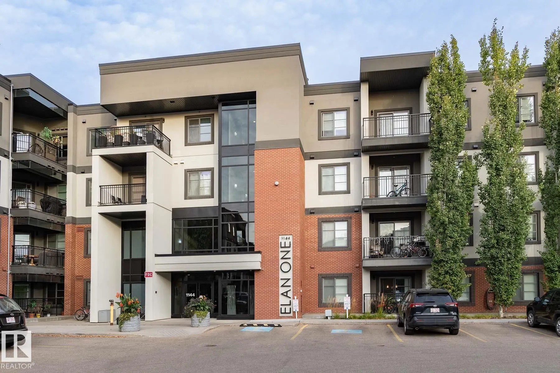 1144 ADAMSON Drive