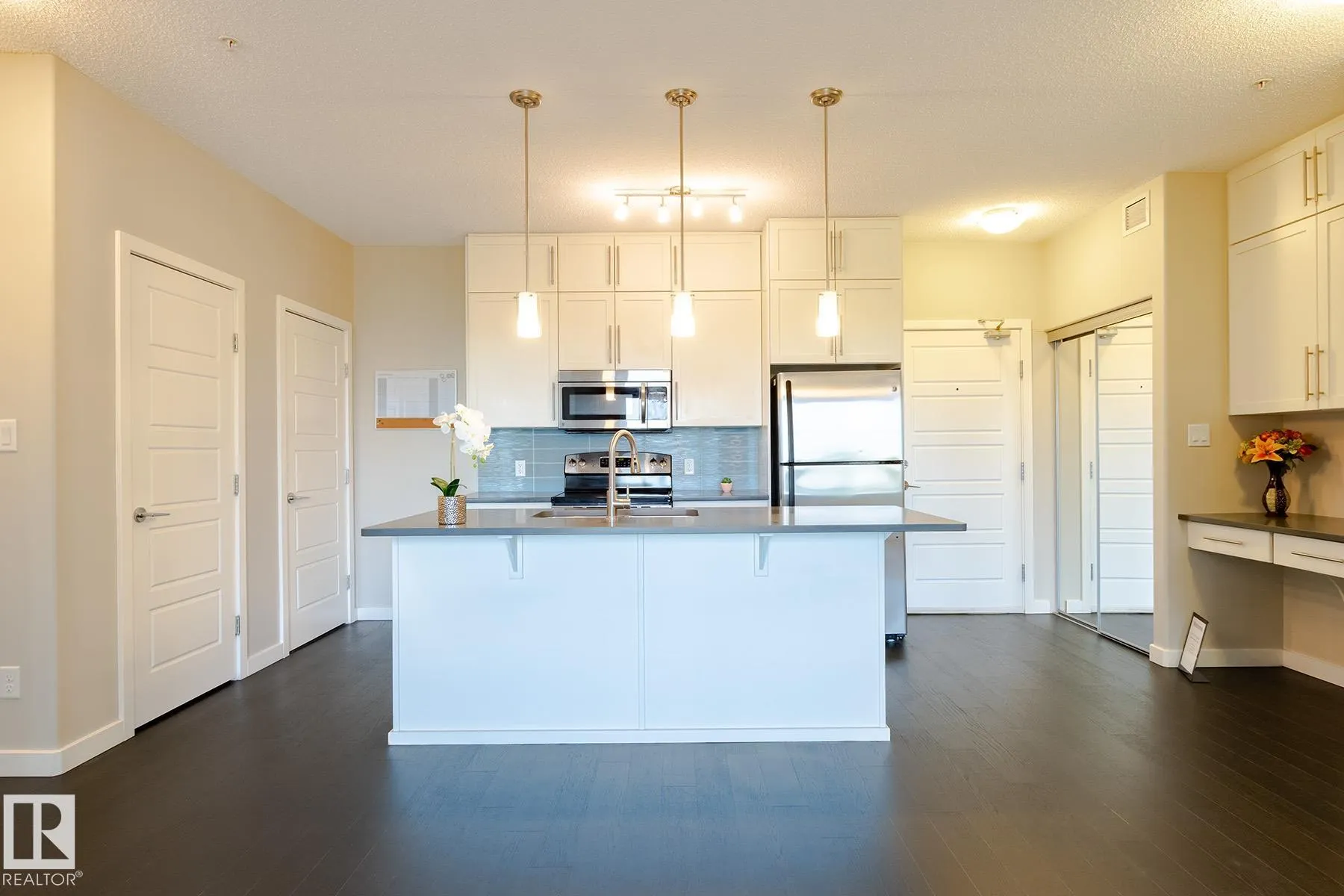1144 ADAMSON Drive