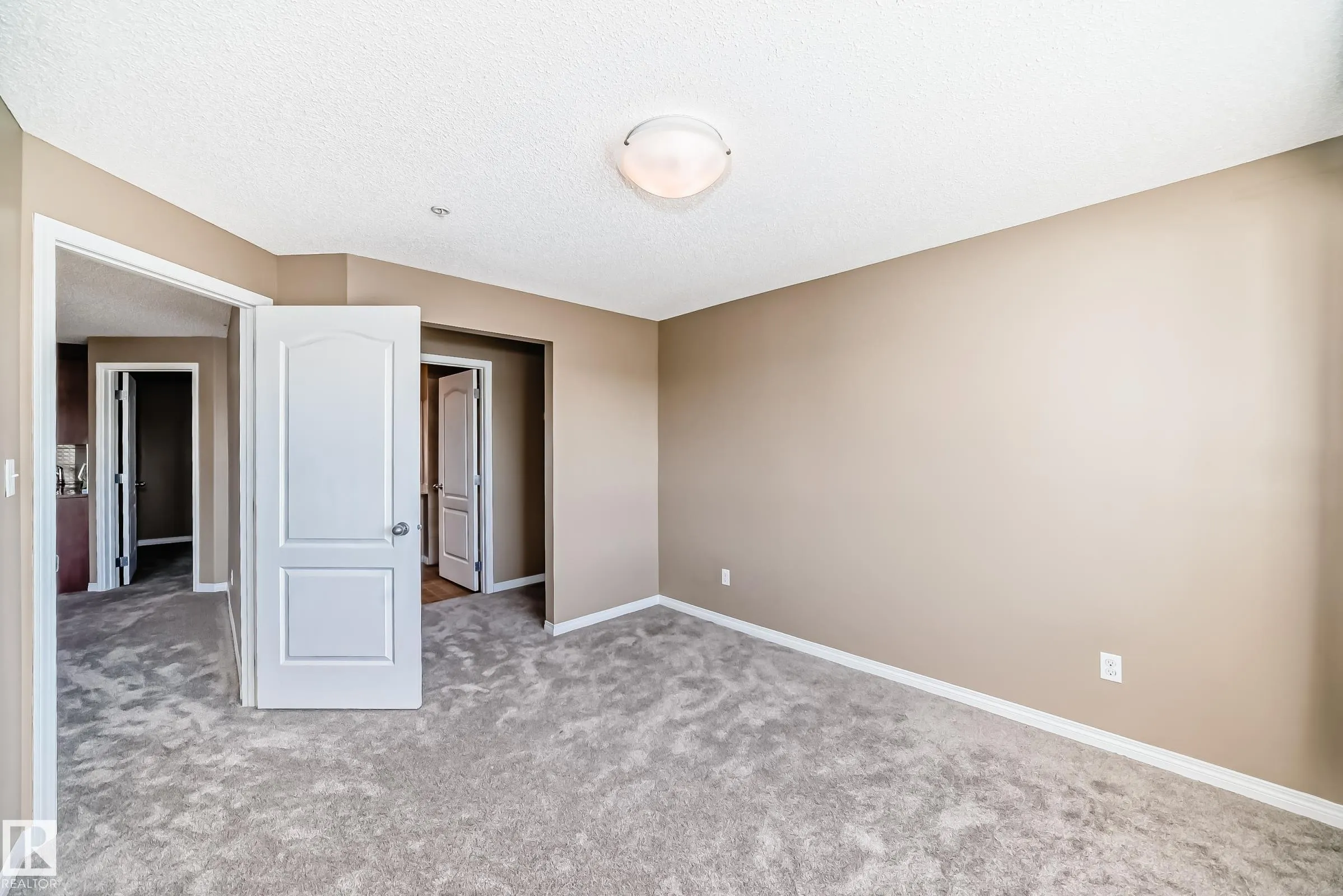 1520 HAMMOND GATE Gate