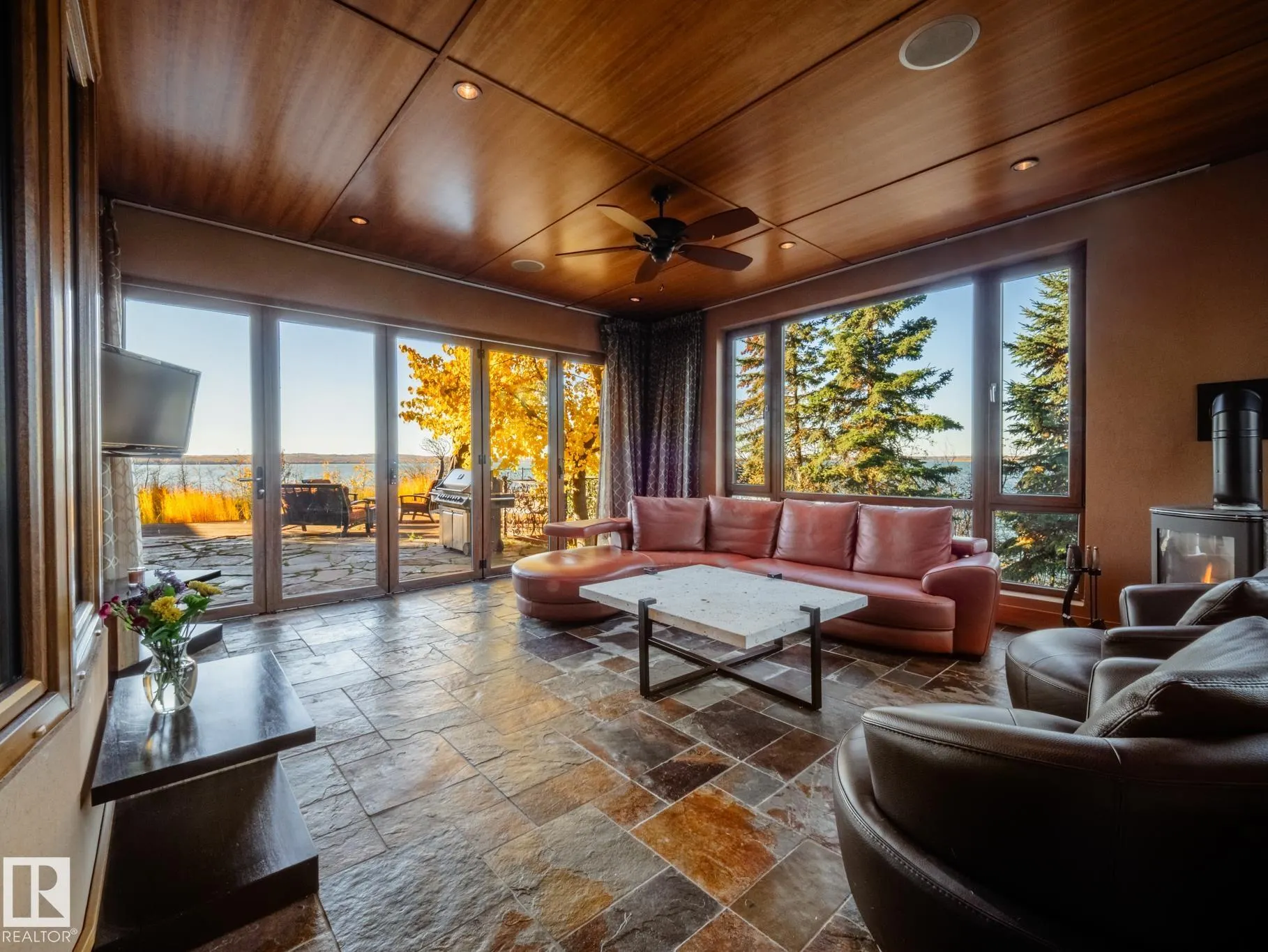 3 Eagle Drive