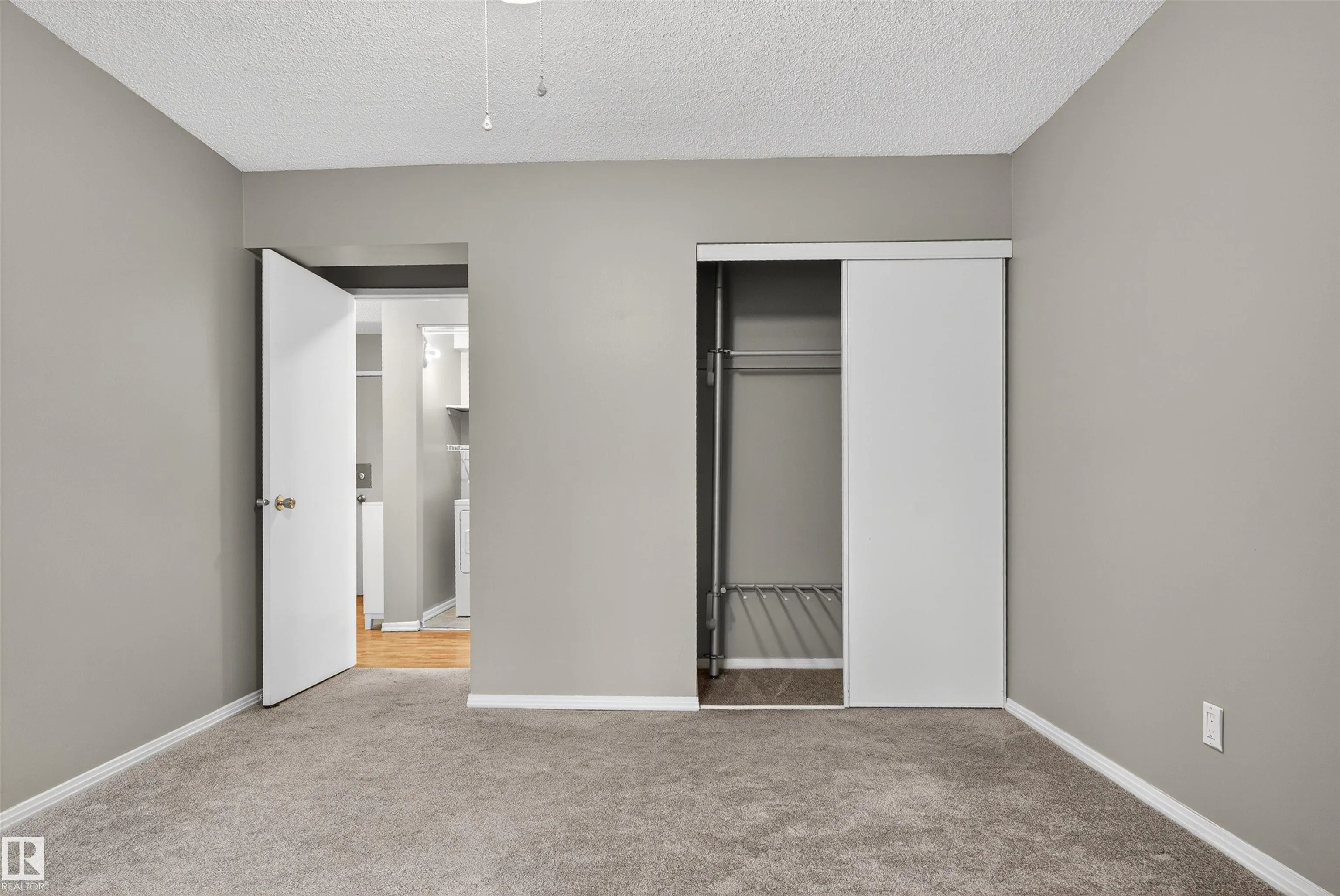 10208 113 Street