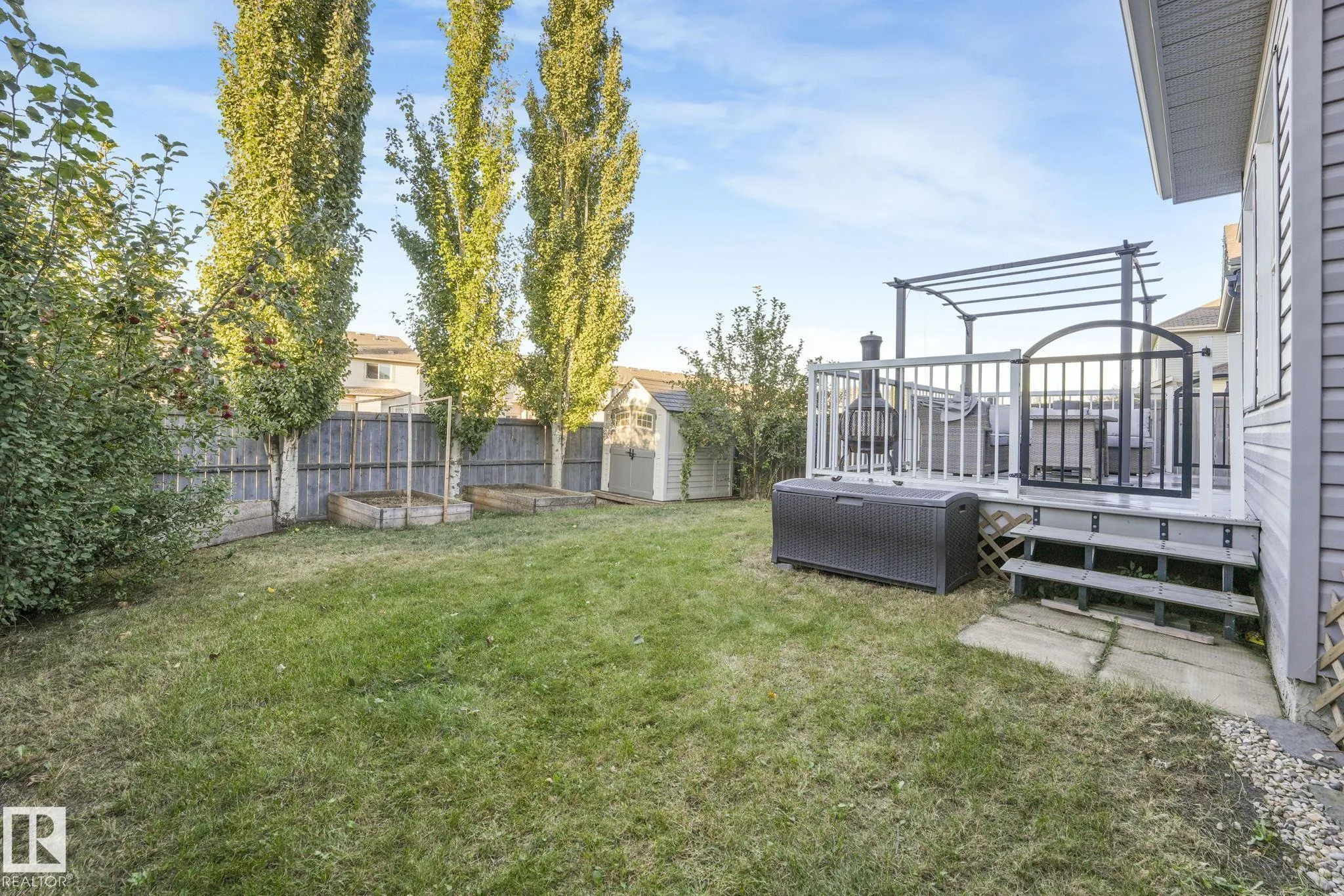 209 SILVERSTONE Crescent