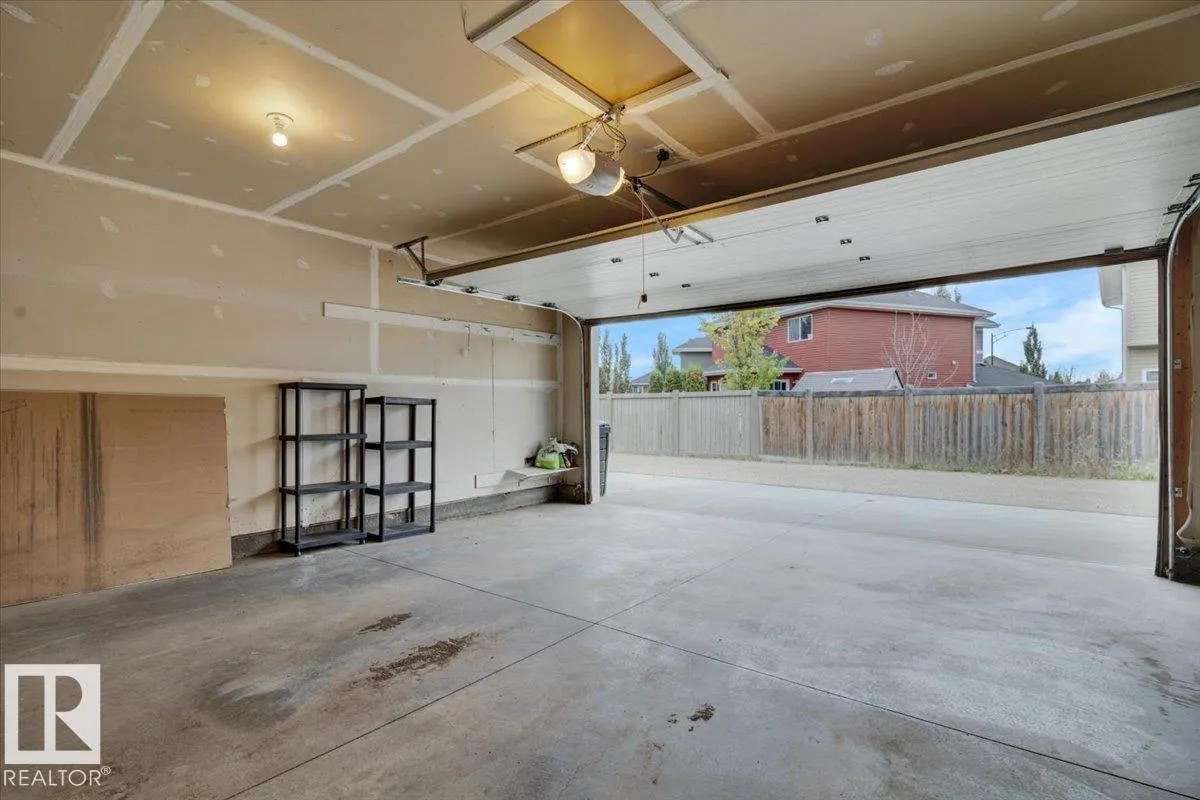 1380 STARLING Drive