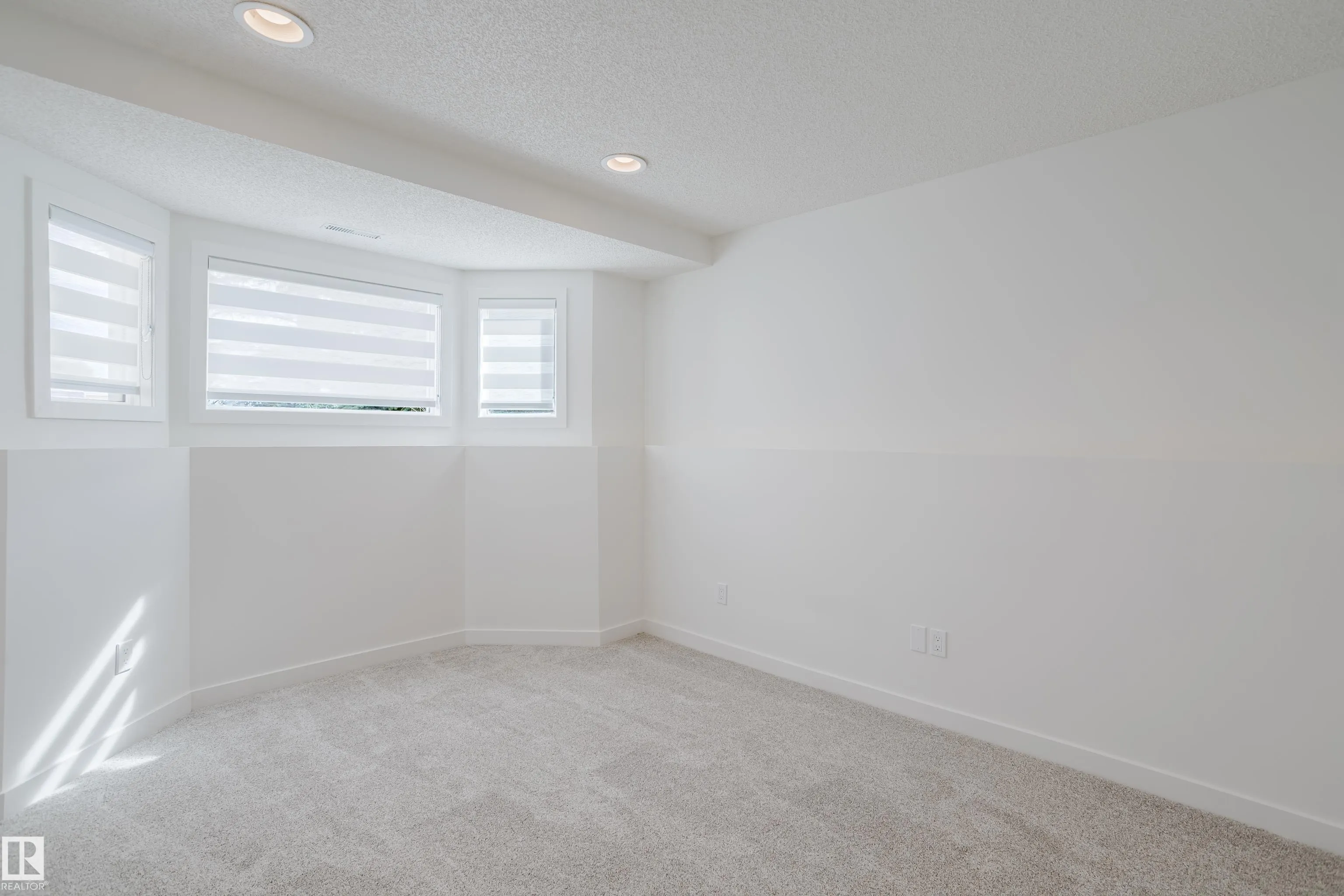 15504 133 Street